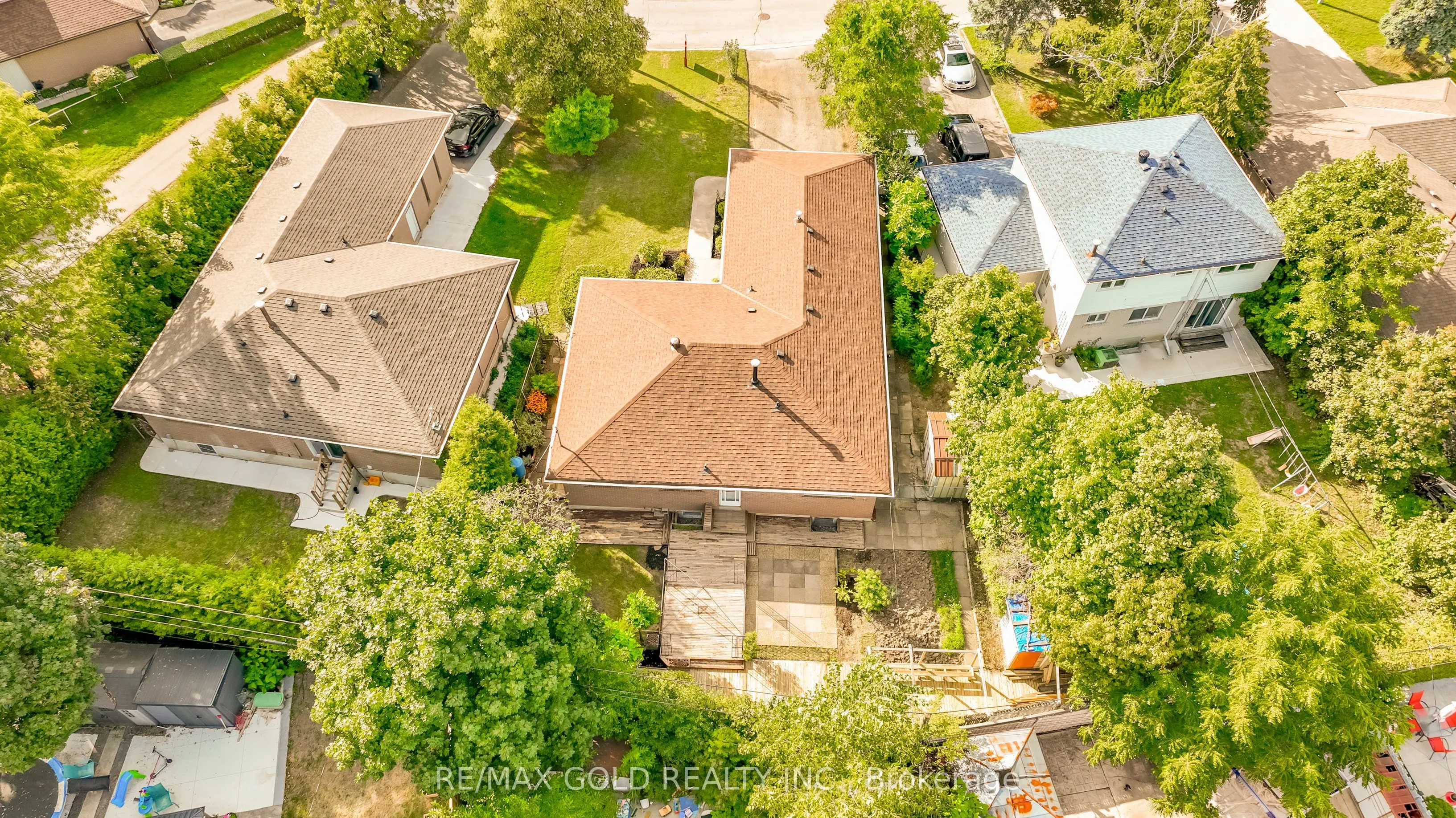 18 Dunbarton Crescent