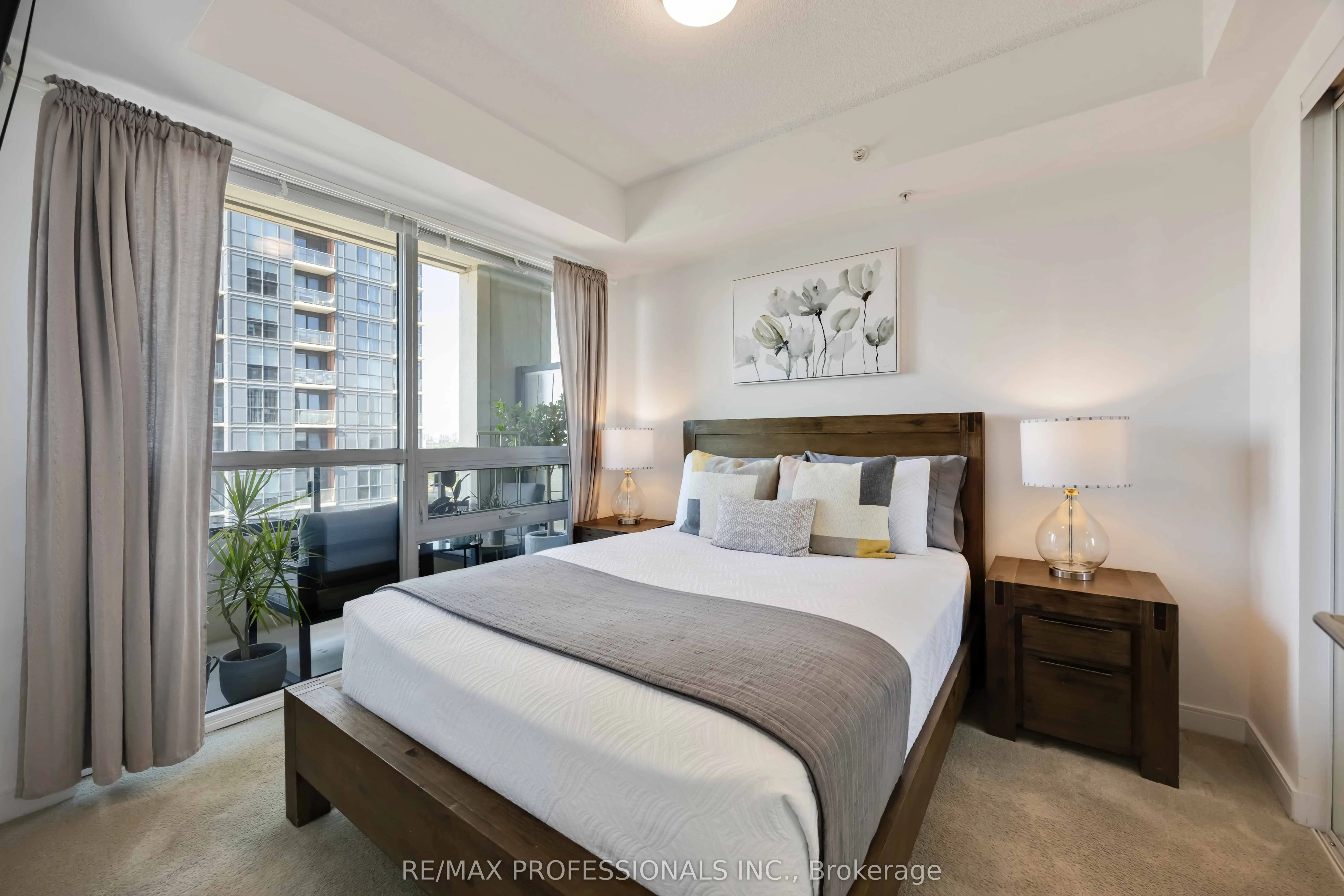 20 Thomas Riley Road W, #1310