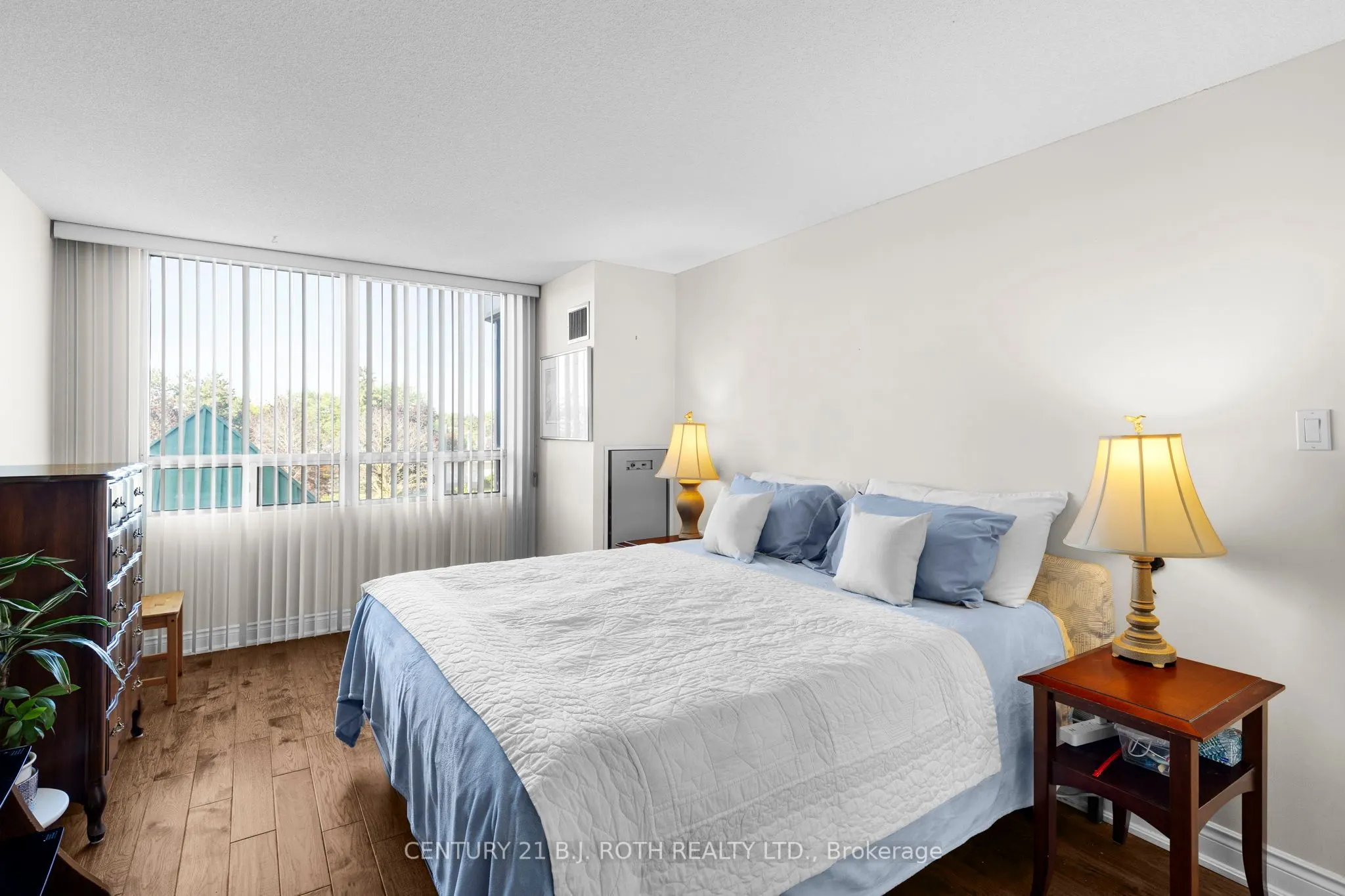 320 MILL Street S, #307