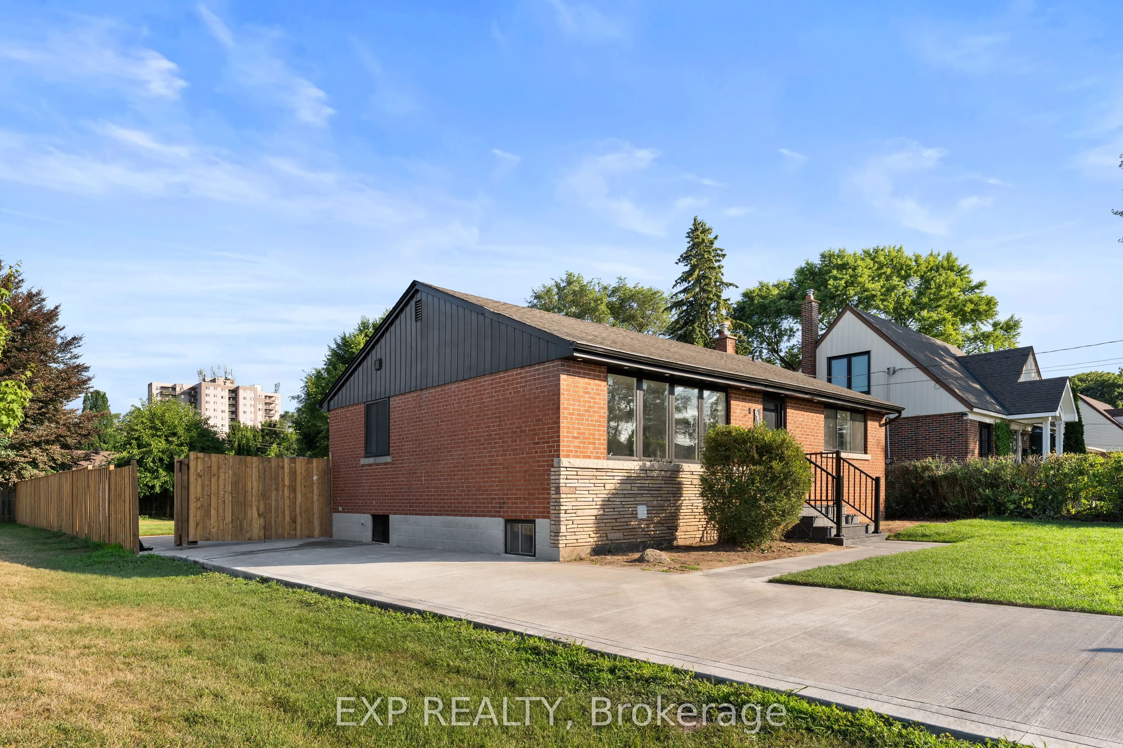 686 Wickens Avenue