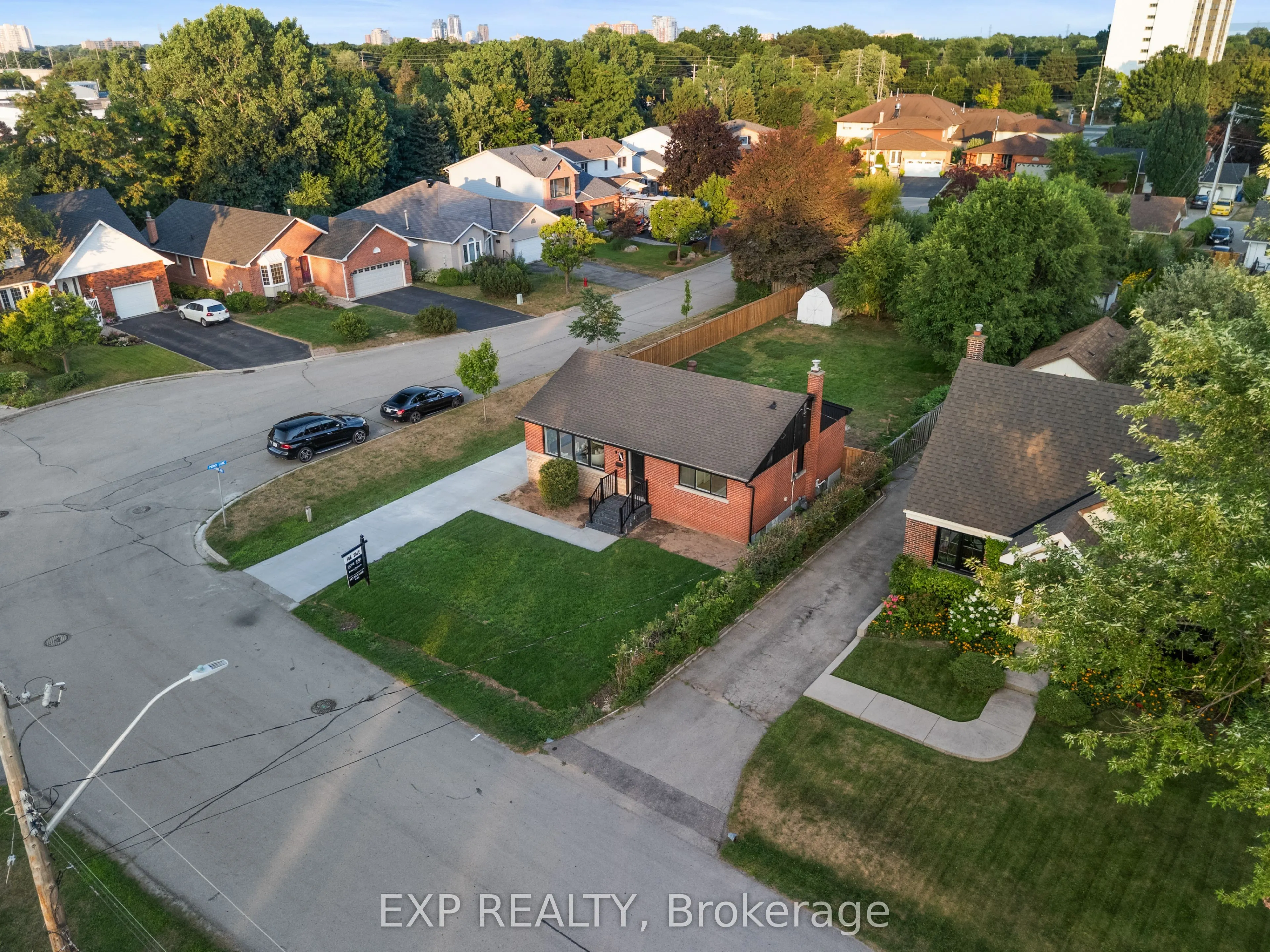 686 Wickens Avenue