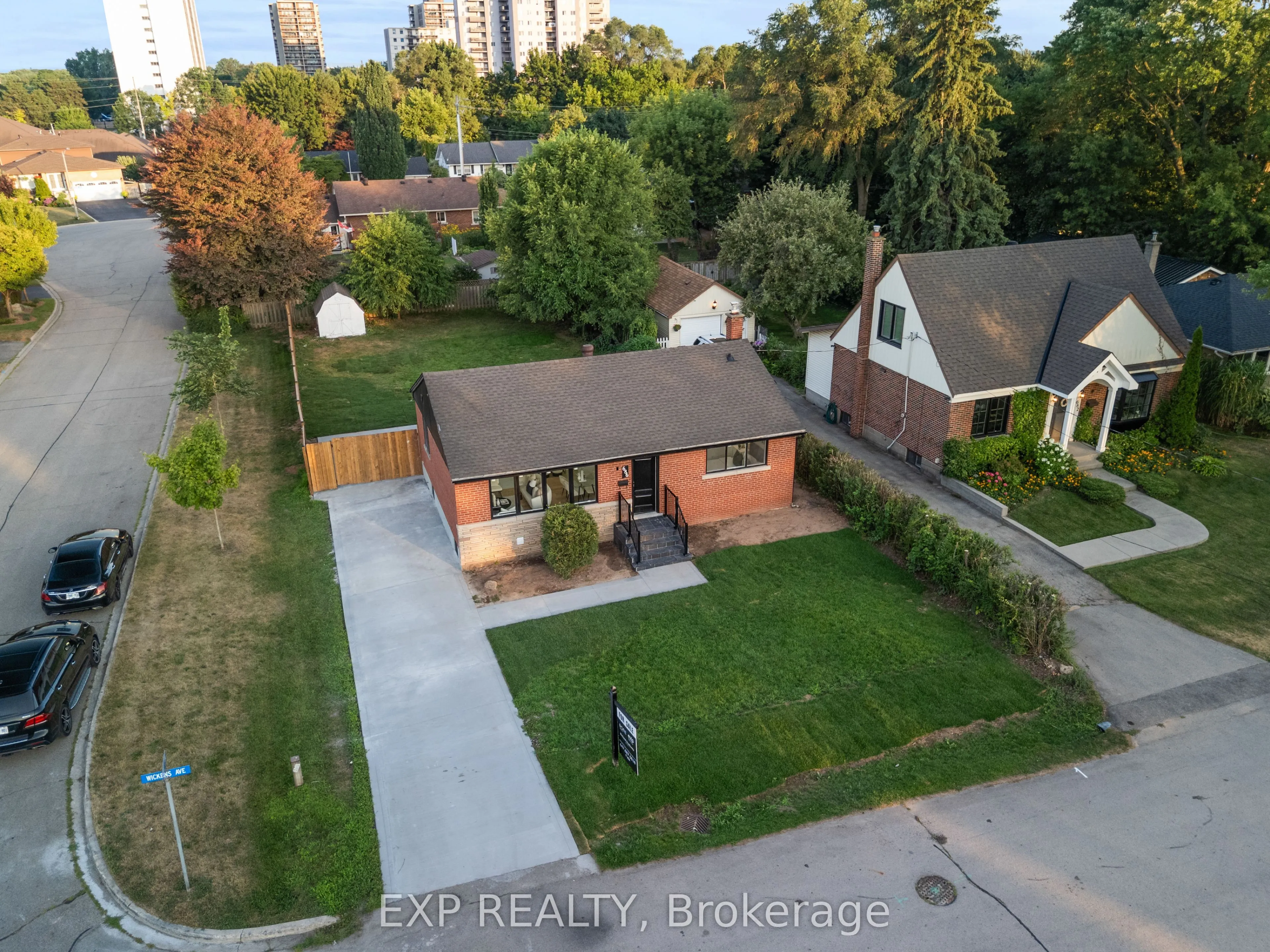 686 Wickens Avenue