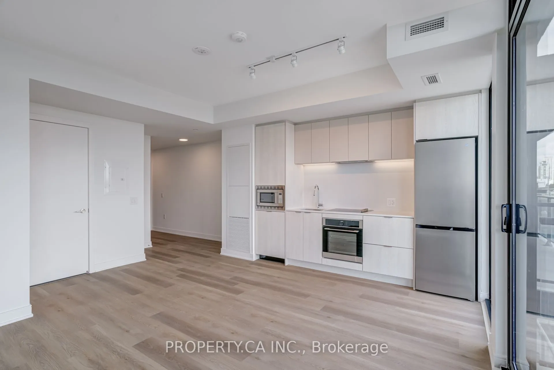3009 Novar Road, #903