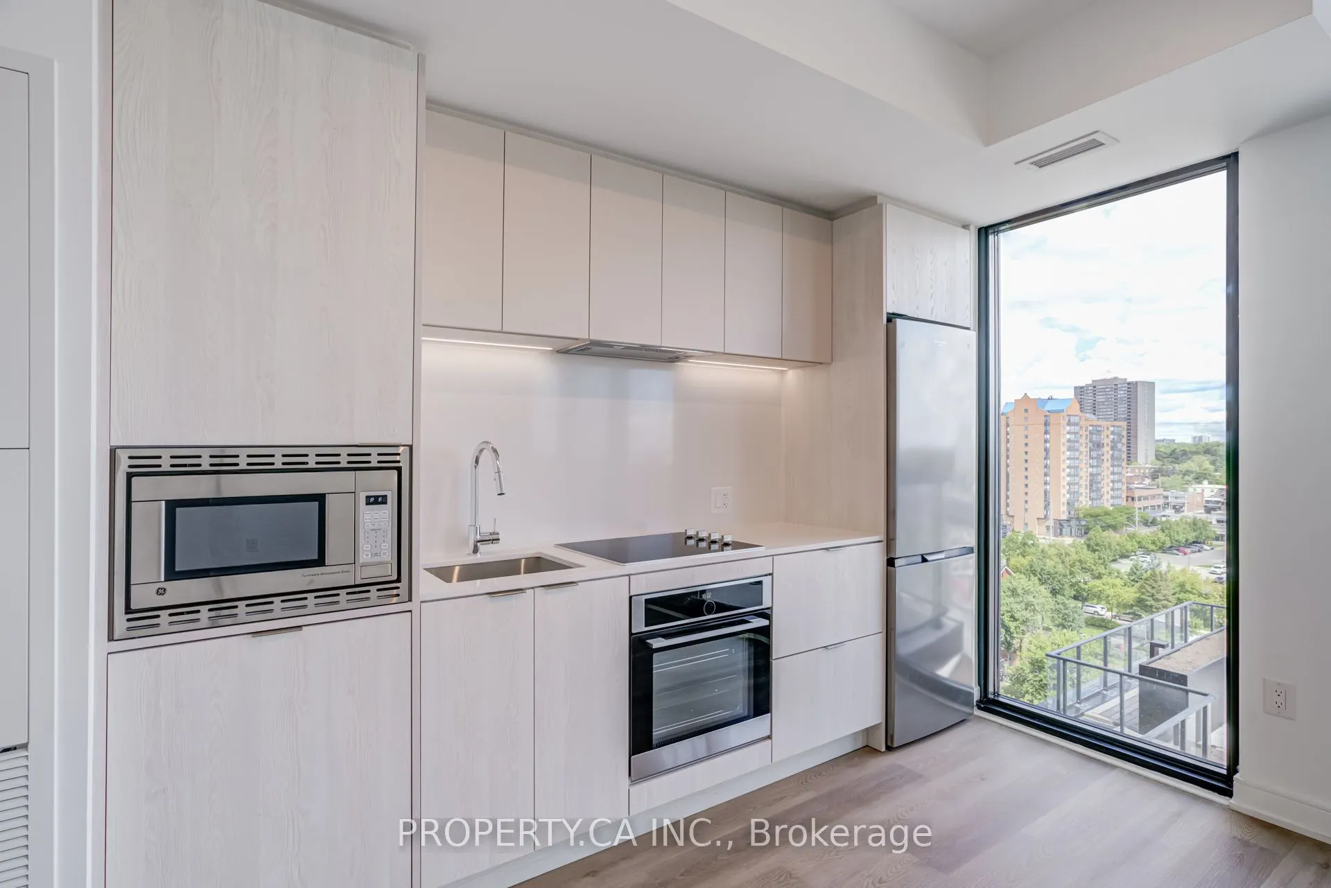 3009 Novar Road, #903
