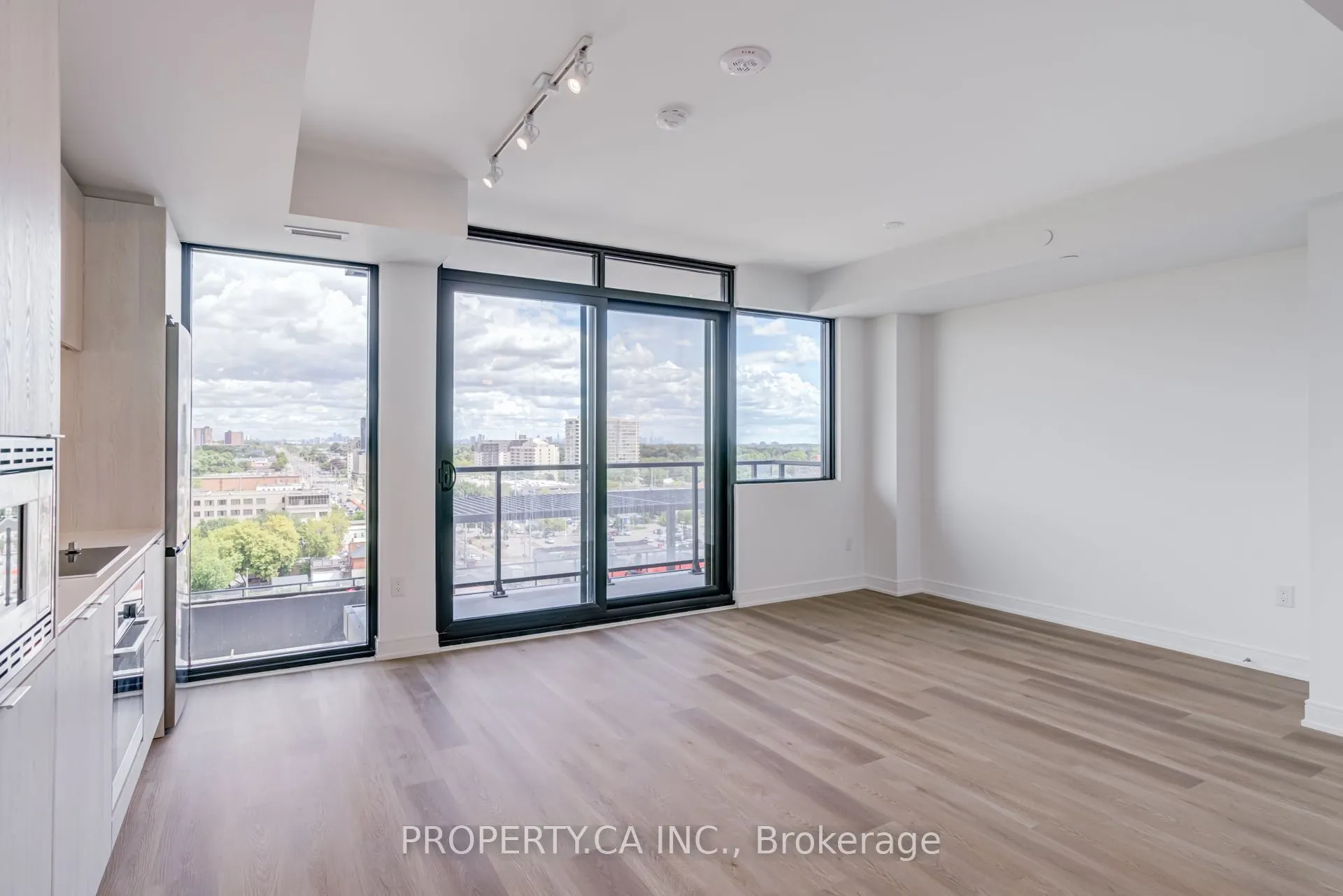 3009 Novar Road, #903