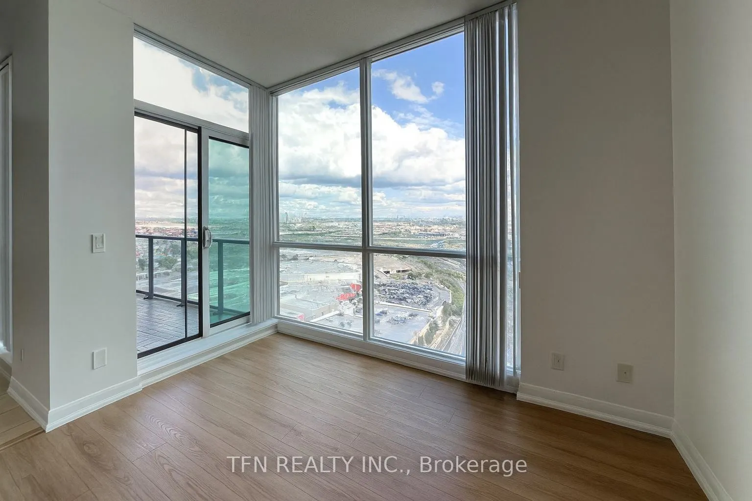 205 Sherway Gardens Road, #2405