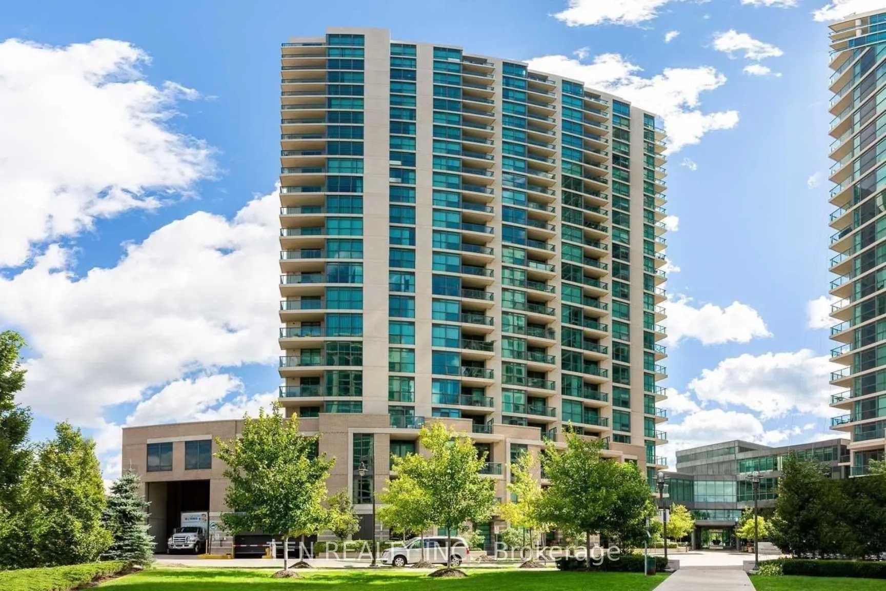 205 Sherway Gardens Road, #2405
