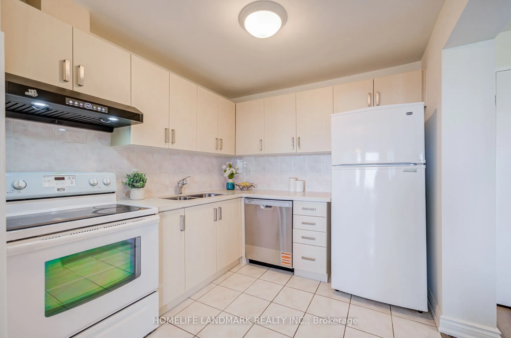 155 Hillcrest Avenue, #2306