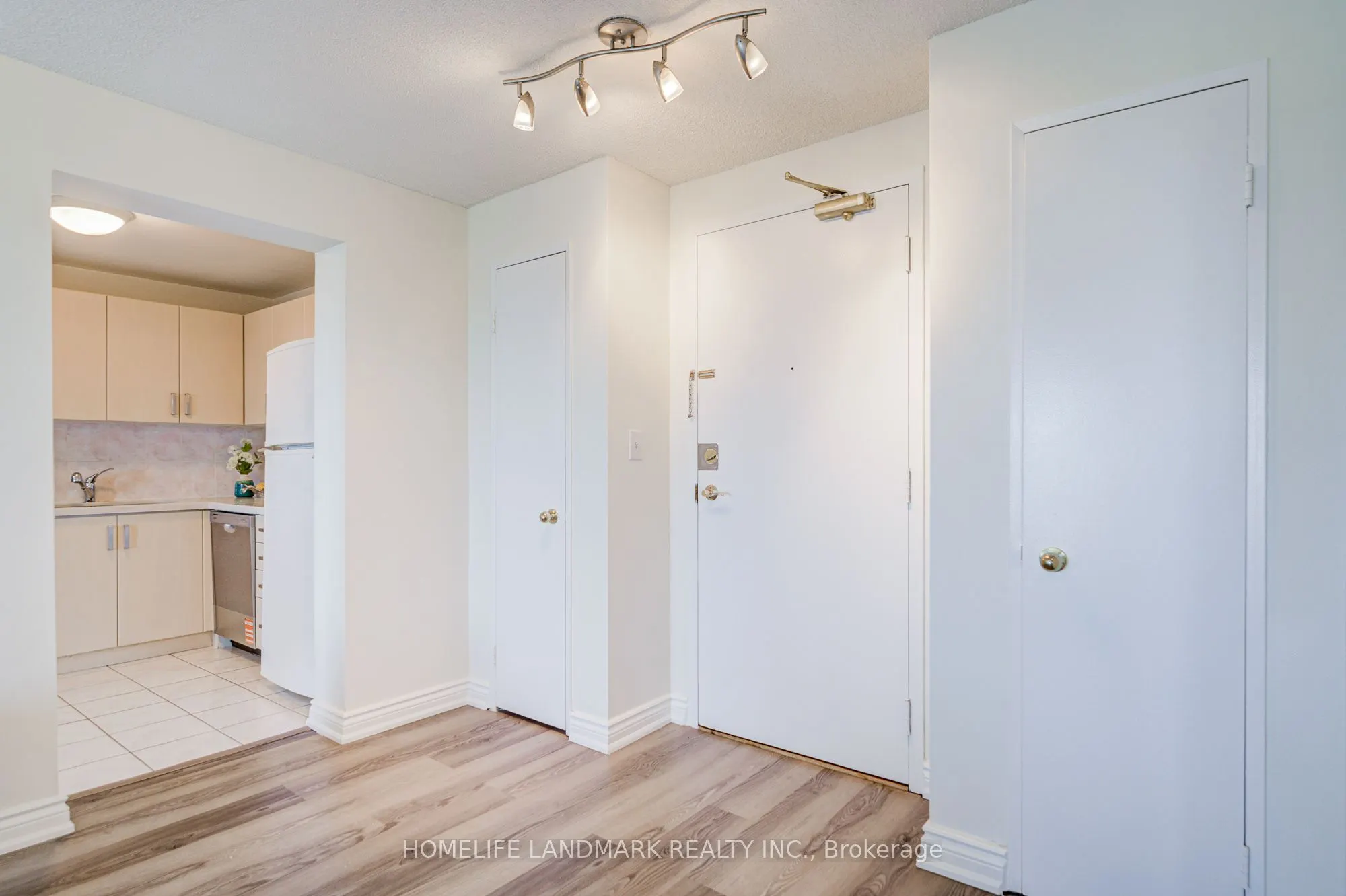 155 Hillcrest Avenue, #2306