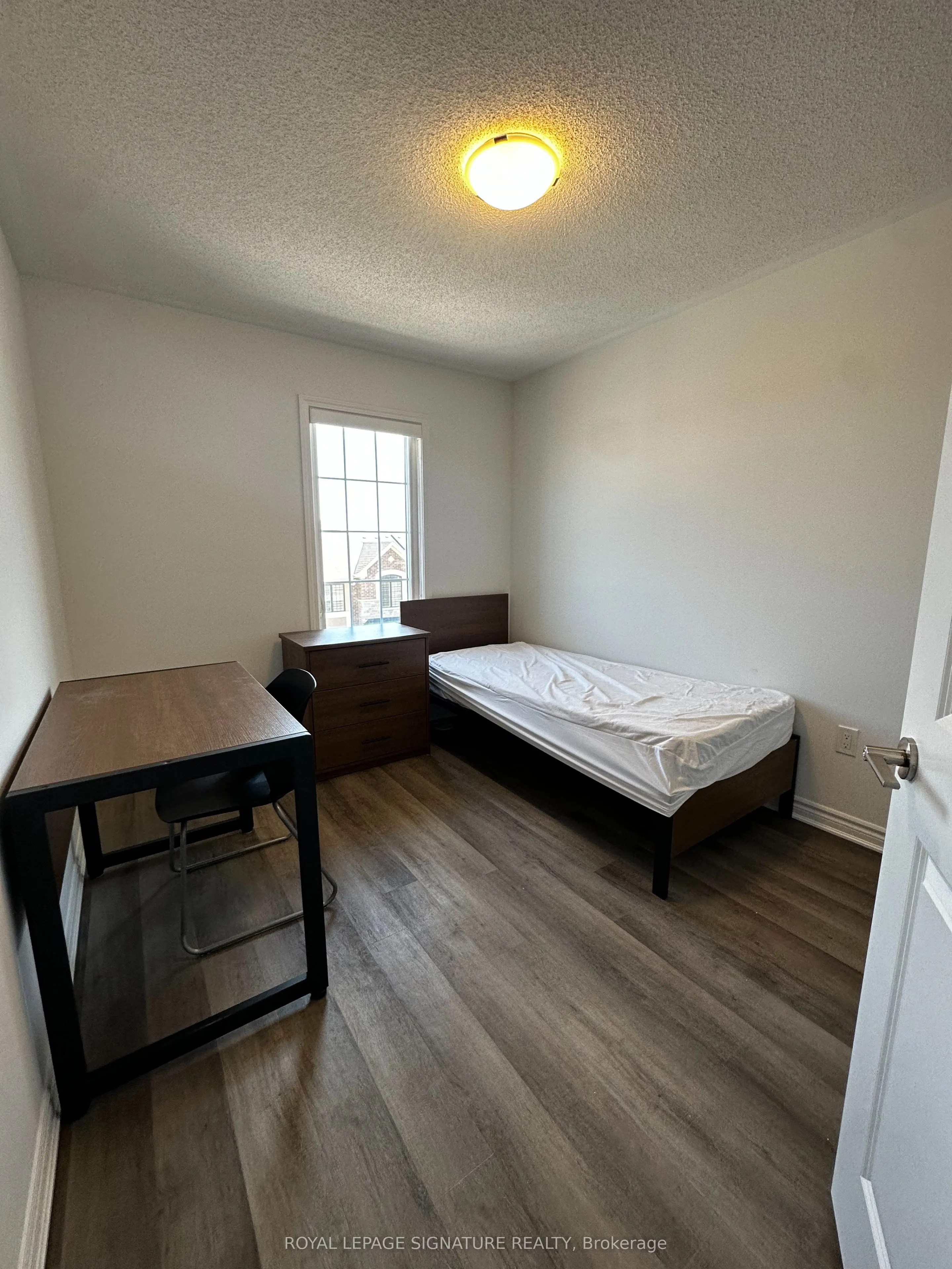 1259 Lily Crescent, #14