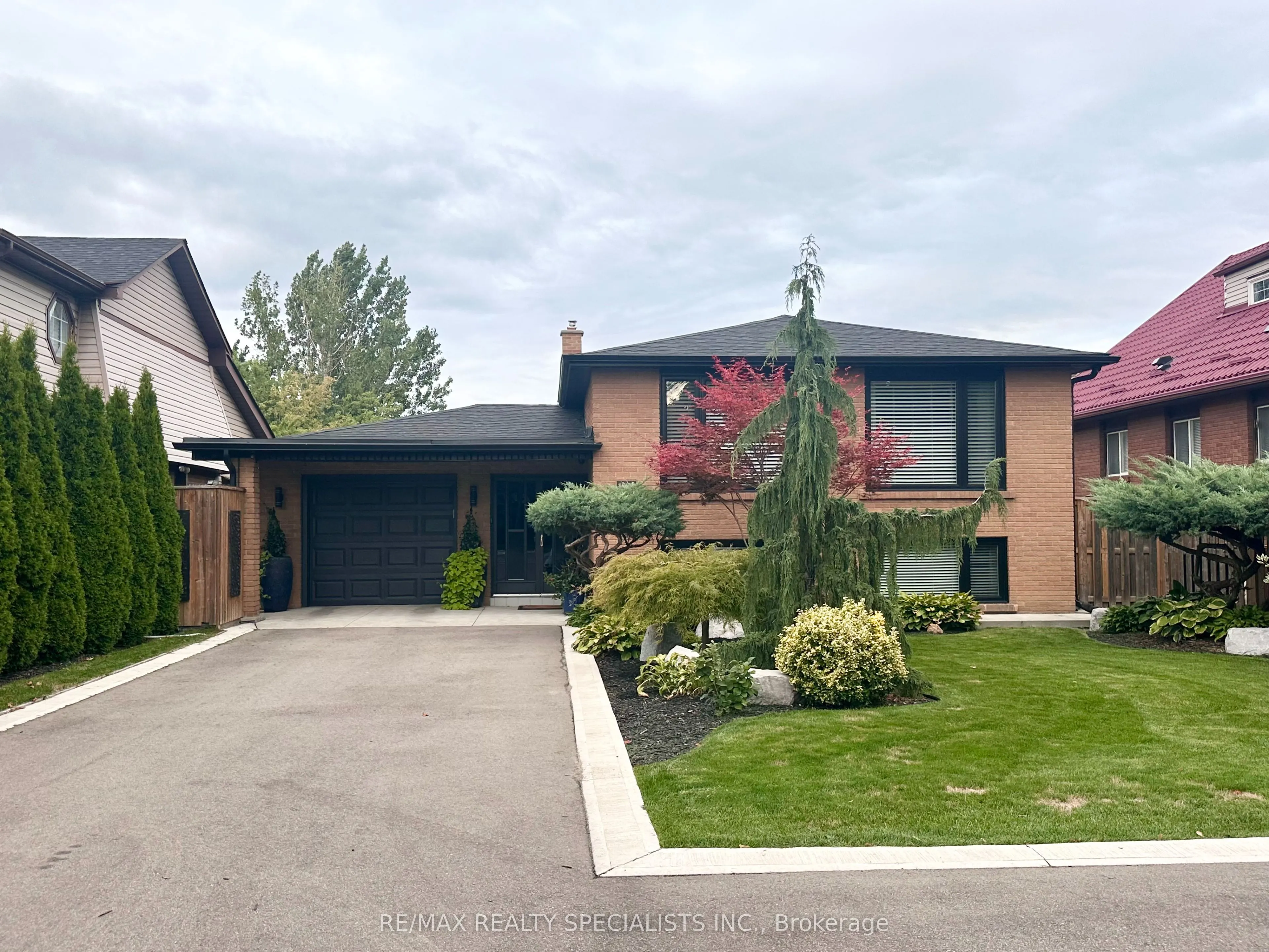 4237 Tomken Road, #Unit B