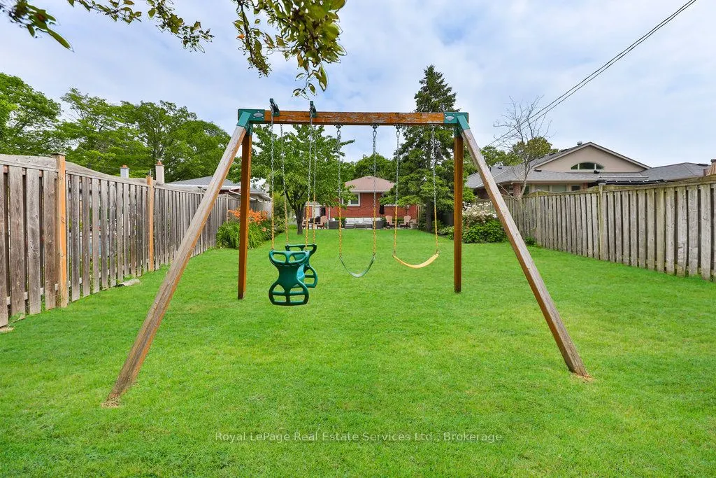 33 Forster Park Drive