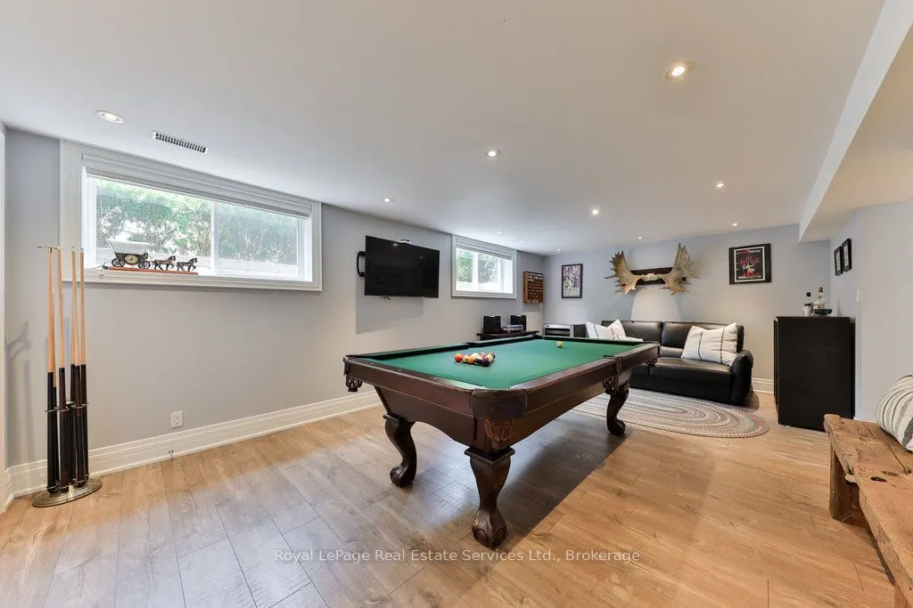 33 Forster Park Drive