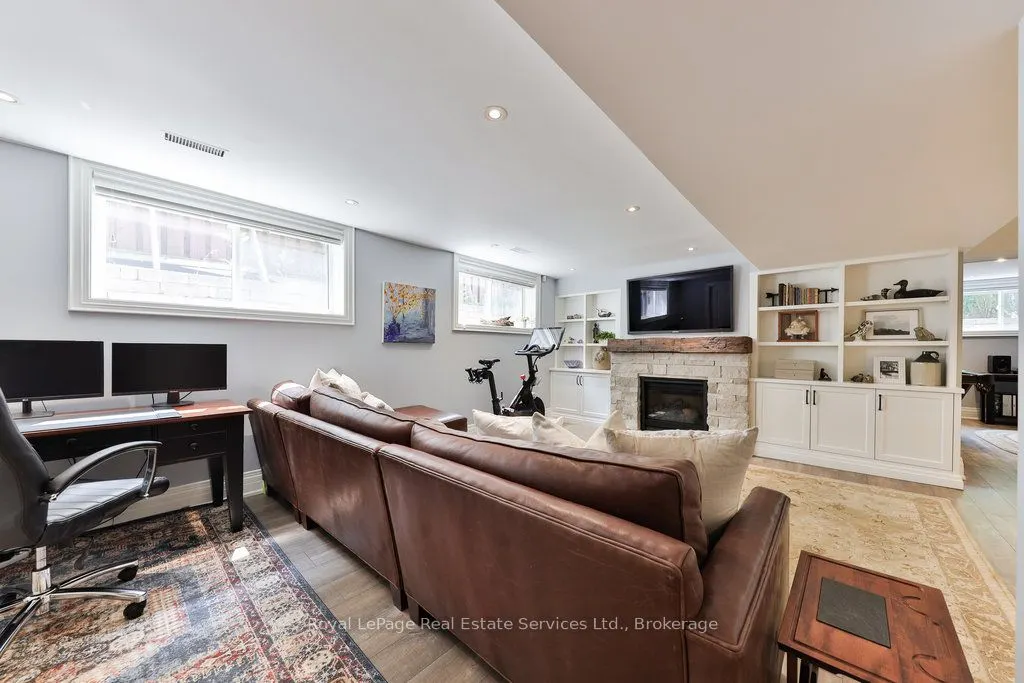 33 Forster Park Drive
