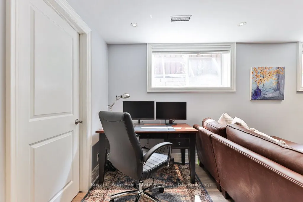 33 Forster Park Drive