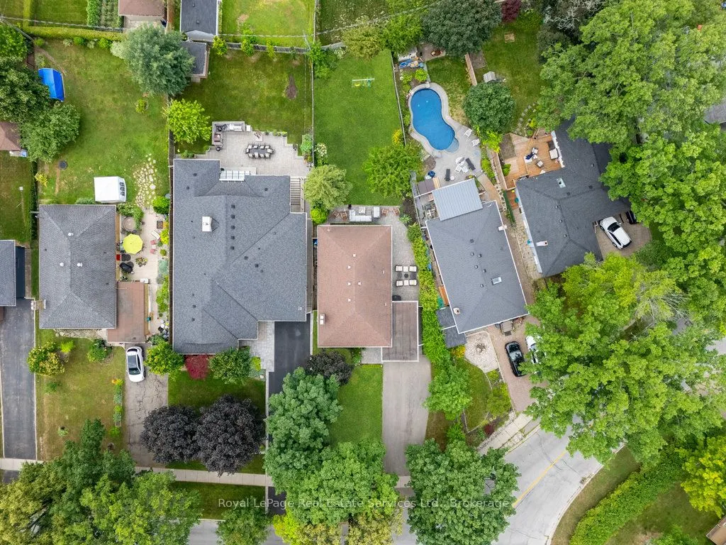 33 Forster Park Drive