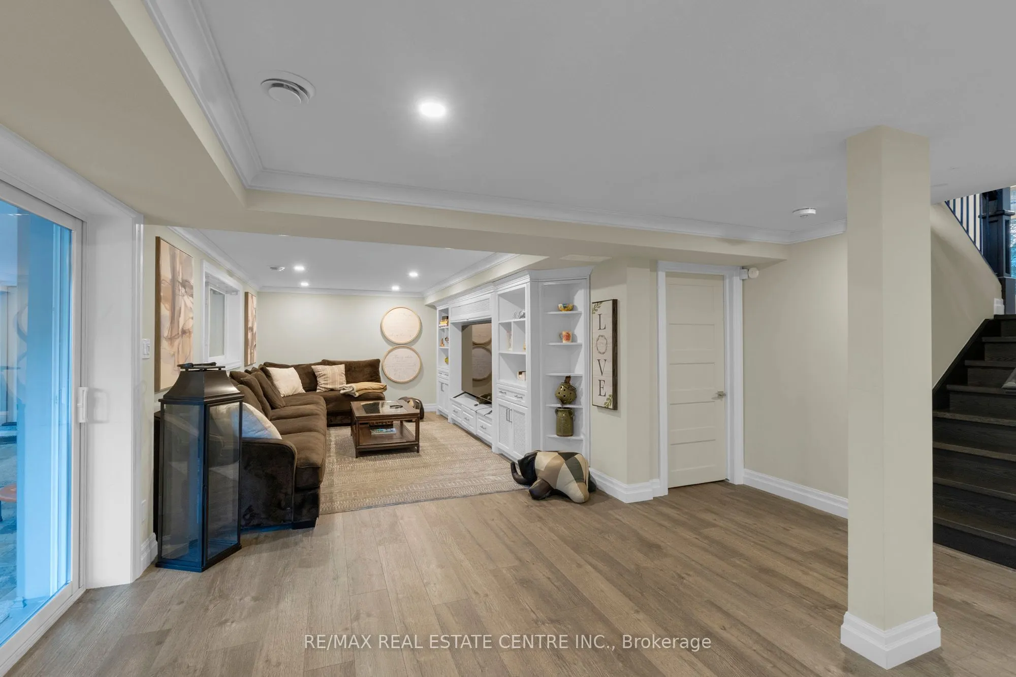 1175 Derry Road