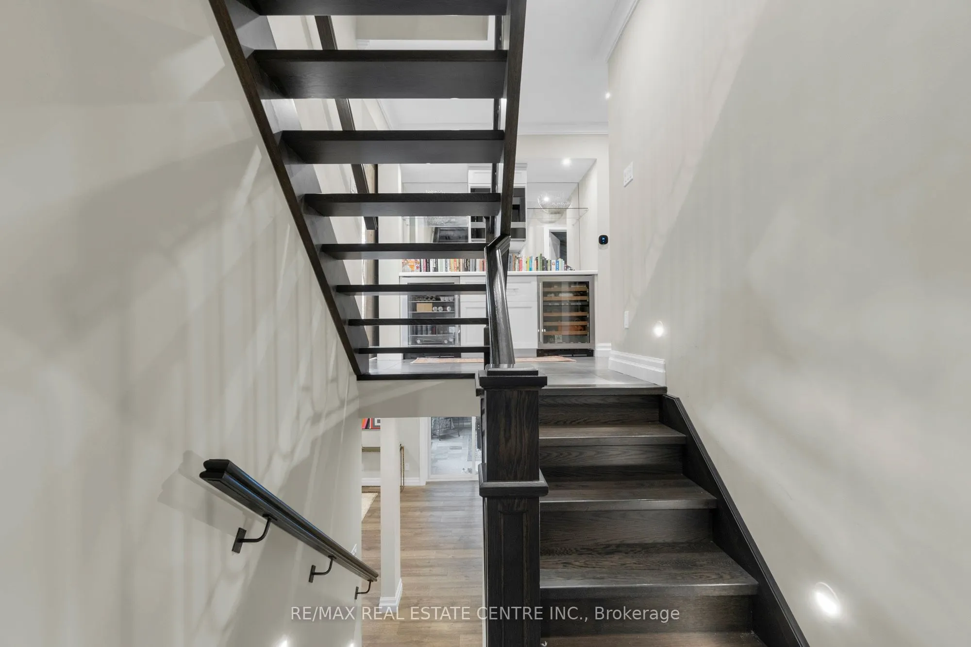 1175 Derry Road