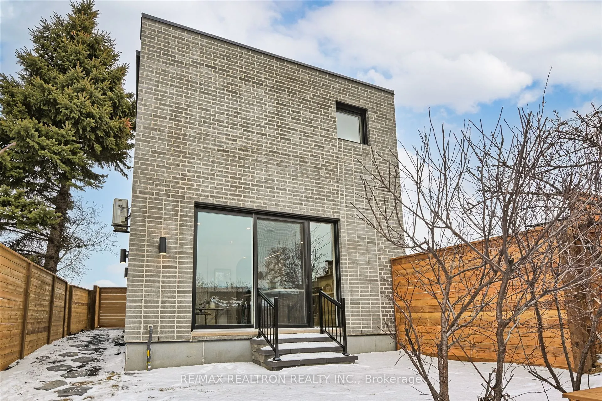 421 Silverthorn Avenue, #Unit C