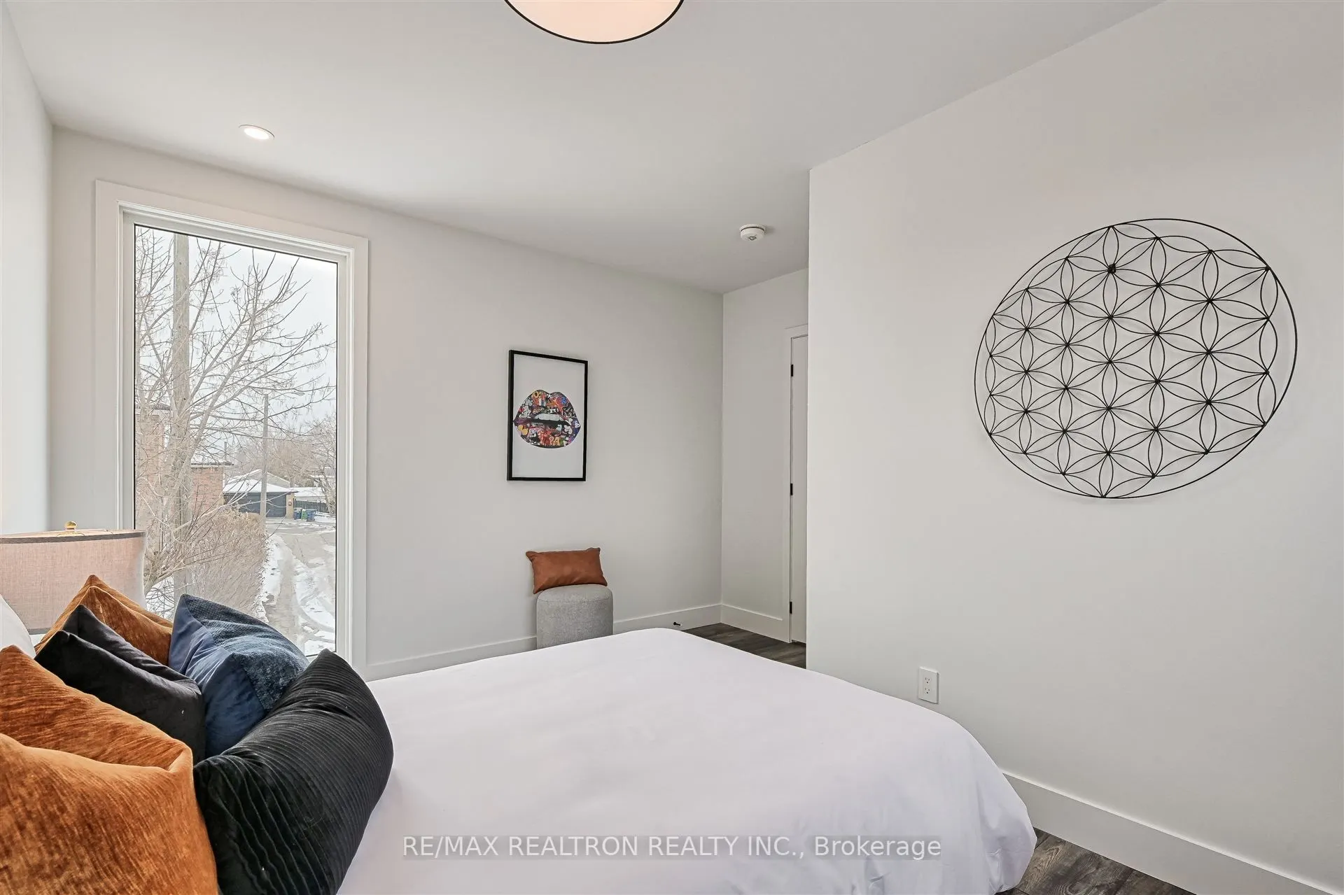 421 Silverthorn Avenue, #Unit C