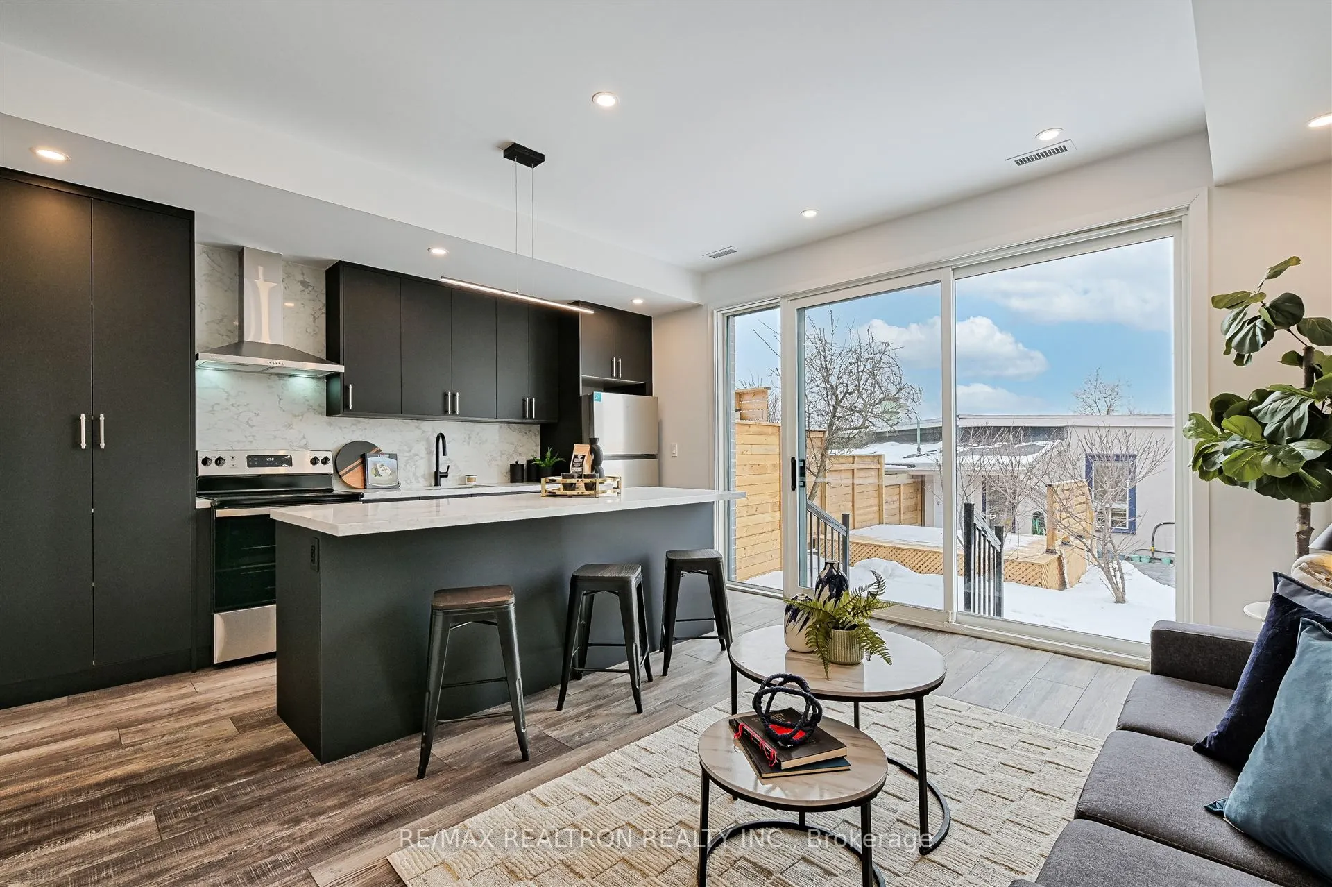 421 Silverthorn Avenue, #Unit C
