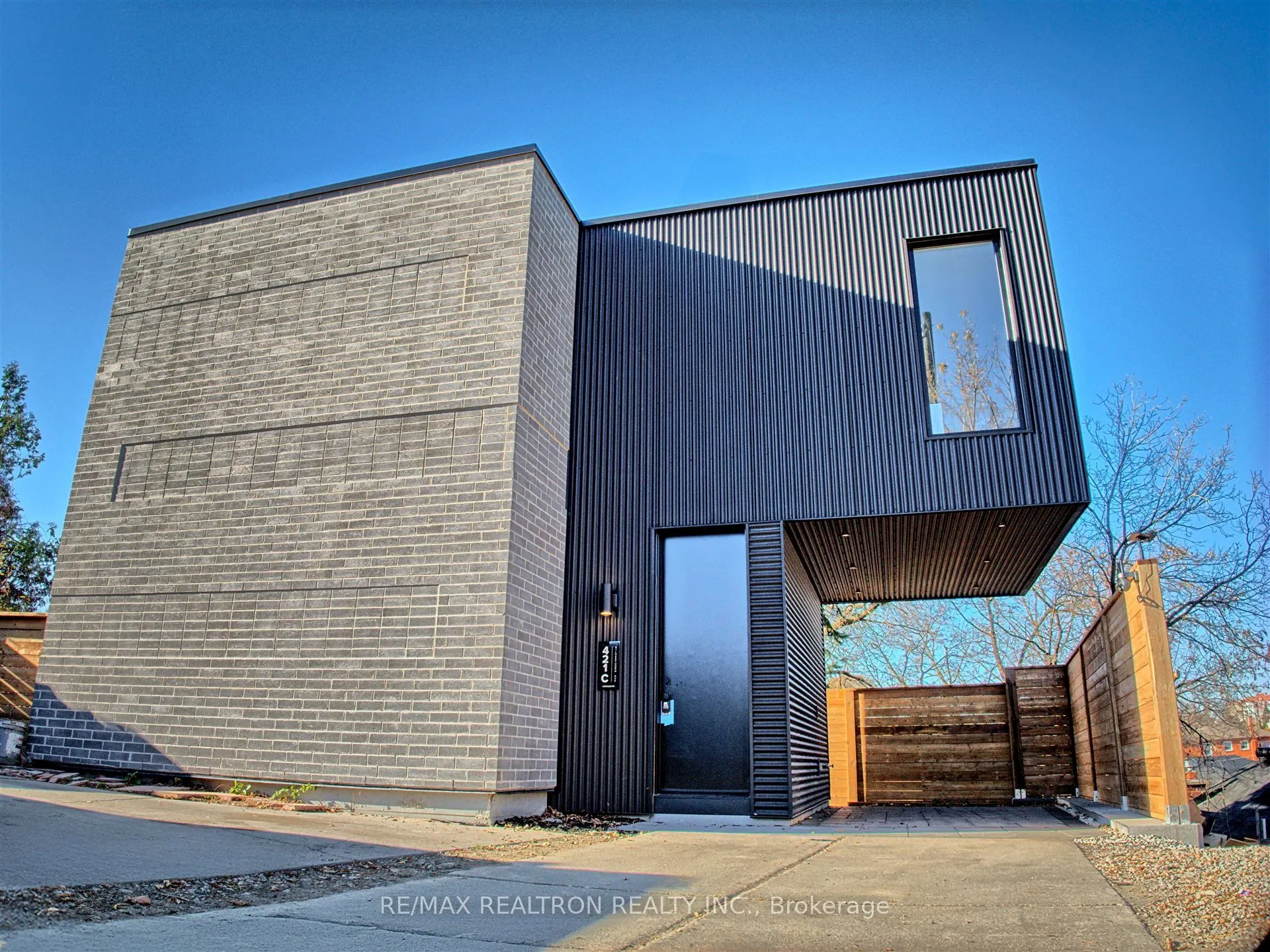 421 Silverthorn Avenue, #Unit C