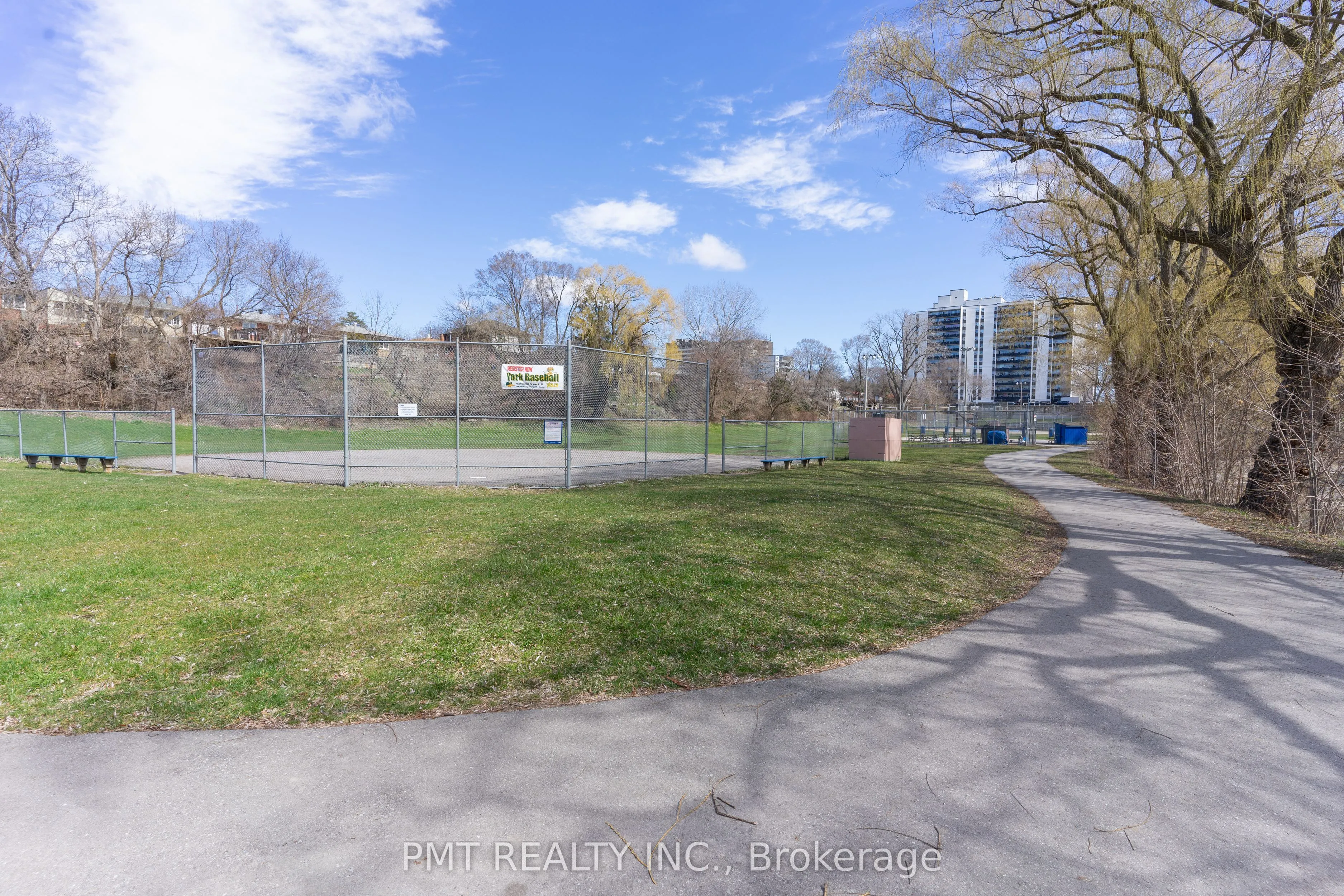124 Edinborough Court, #Bsmt