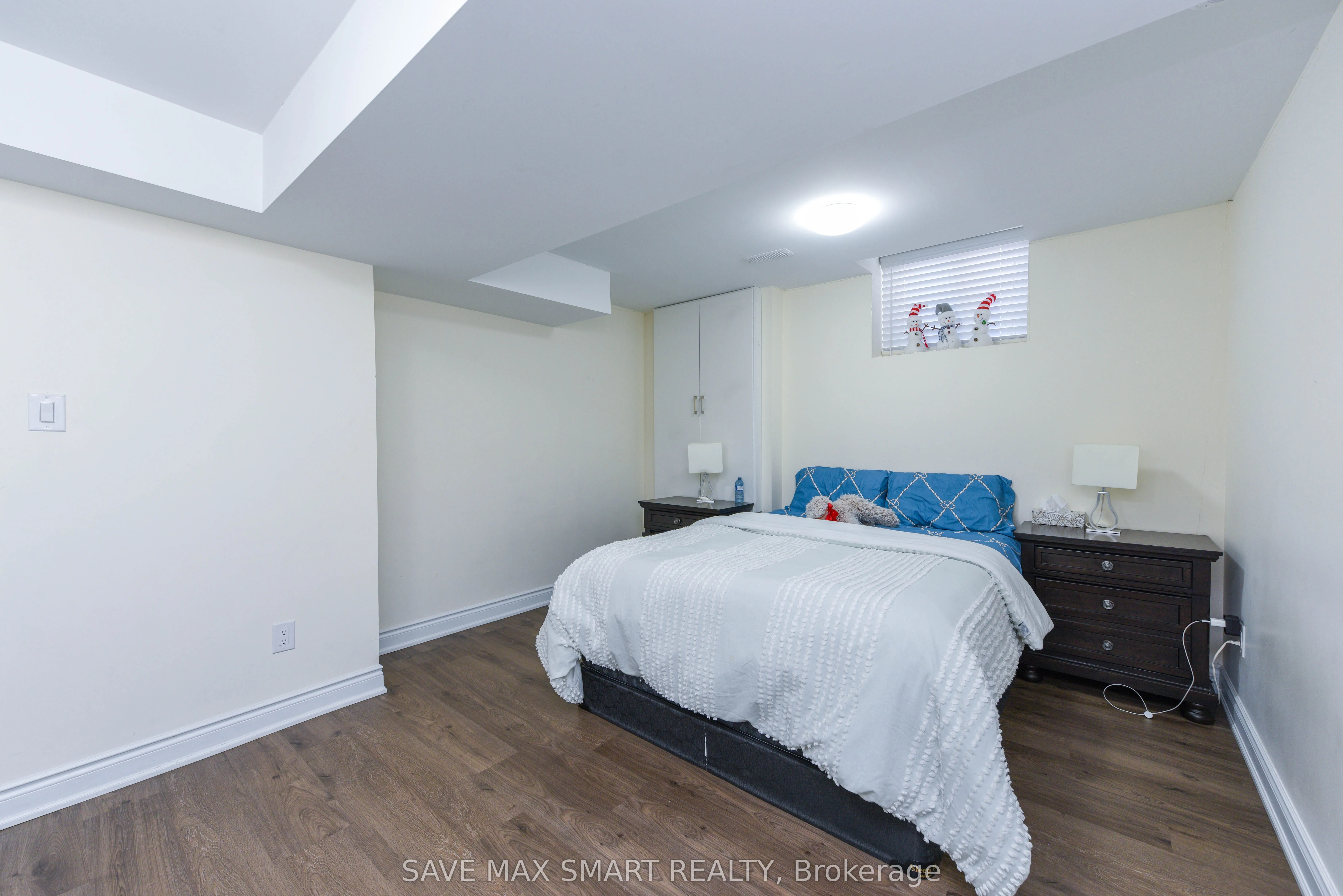 50 Unwind Crescent