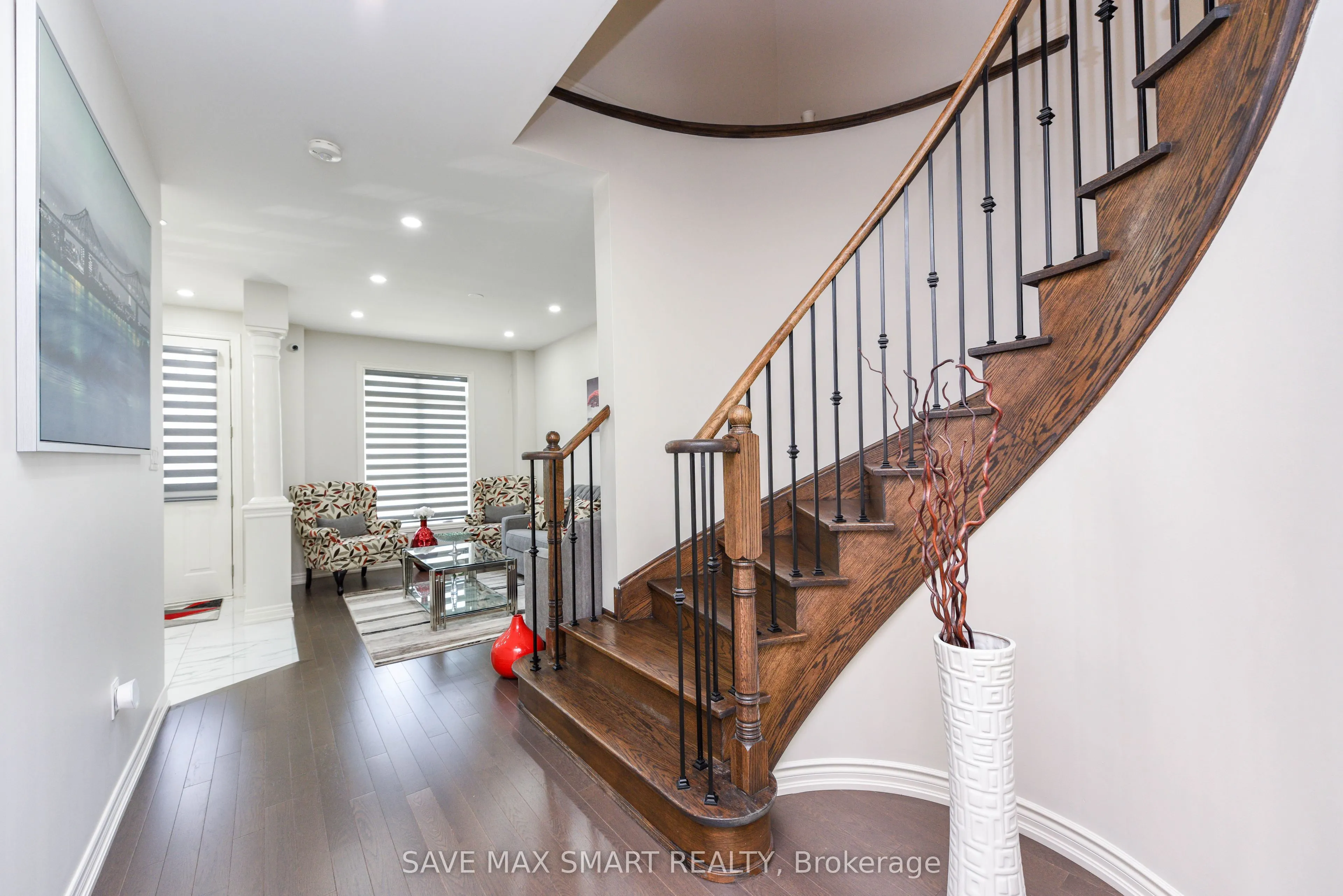 50 Unwind Crescent
