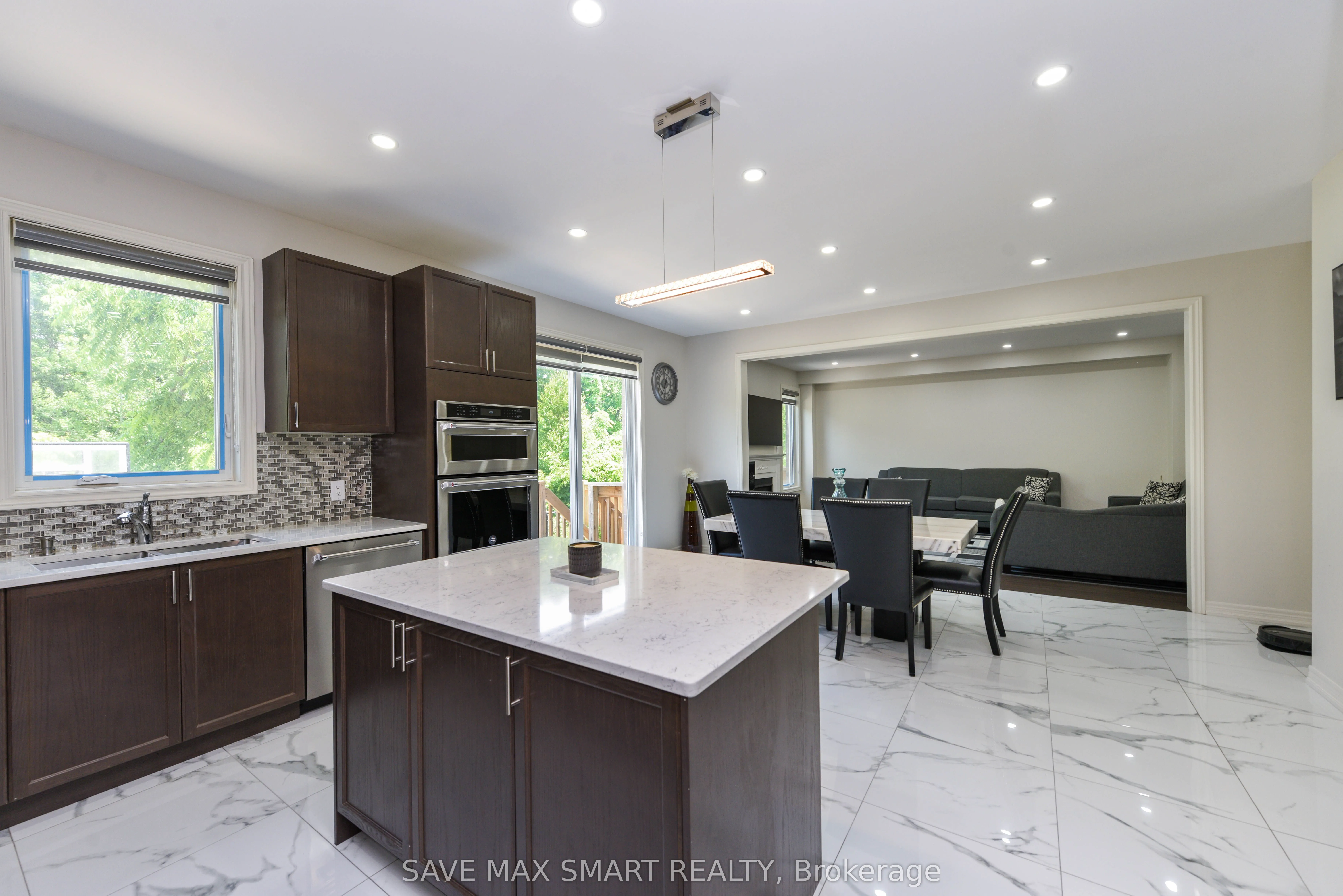50 Unwind Crescent