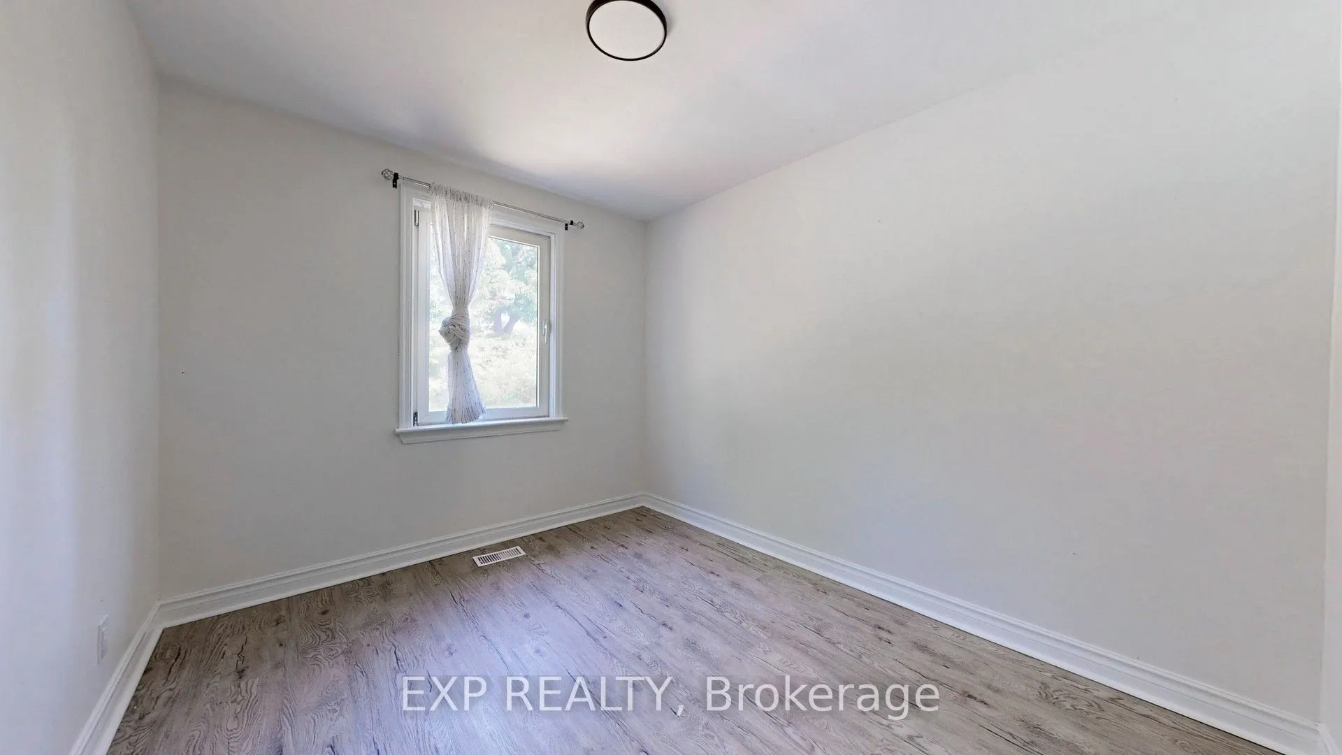 559 Drymen Crescent