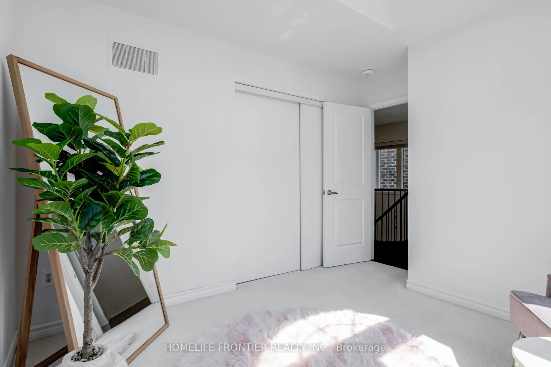 422 Hinton Terrace