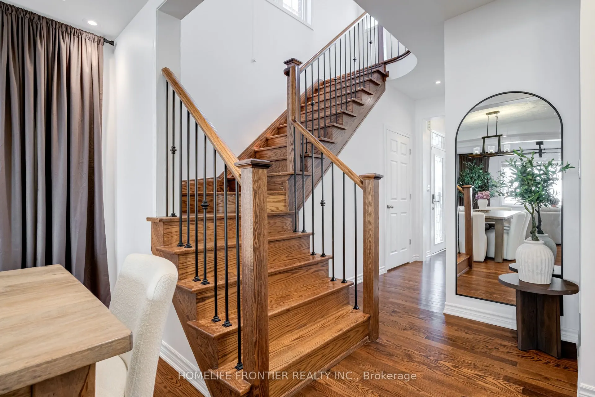 422 Hinton Terrace