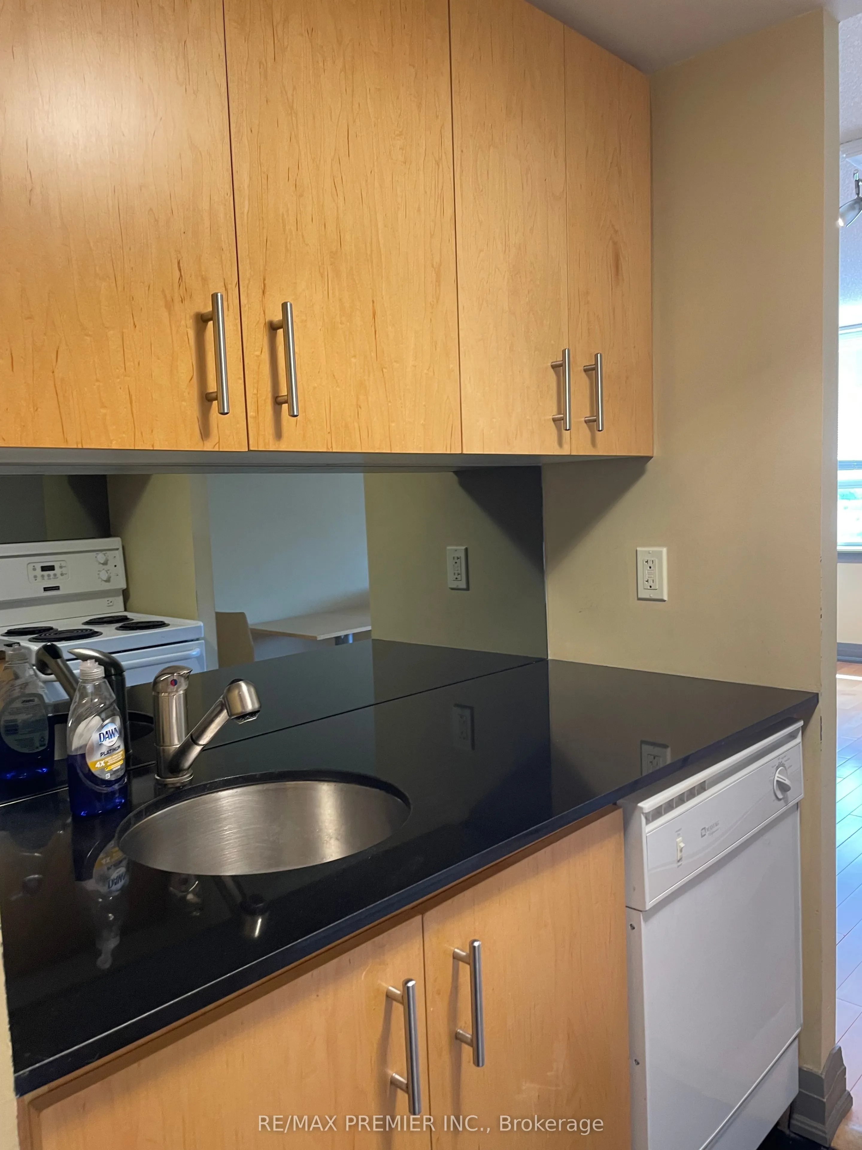 2737 Keele Street, #325