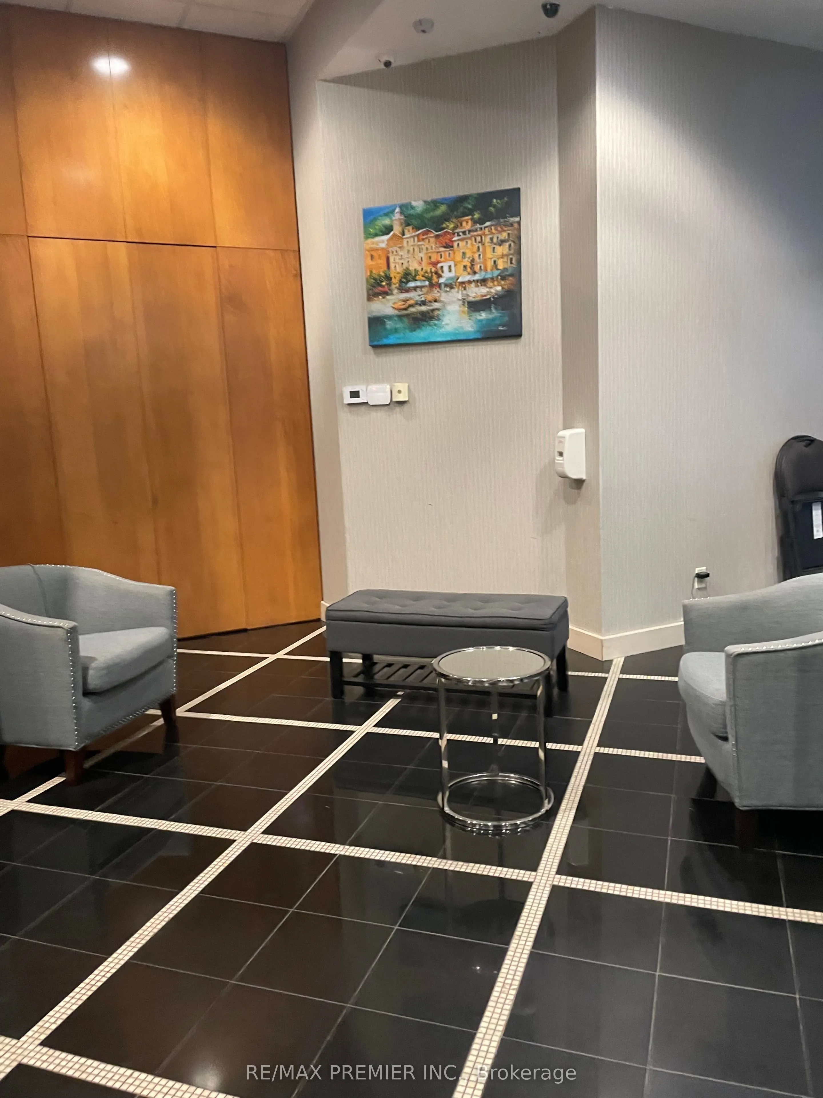 2737 Keele Street, #325