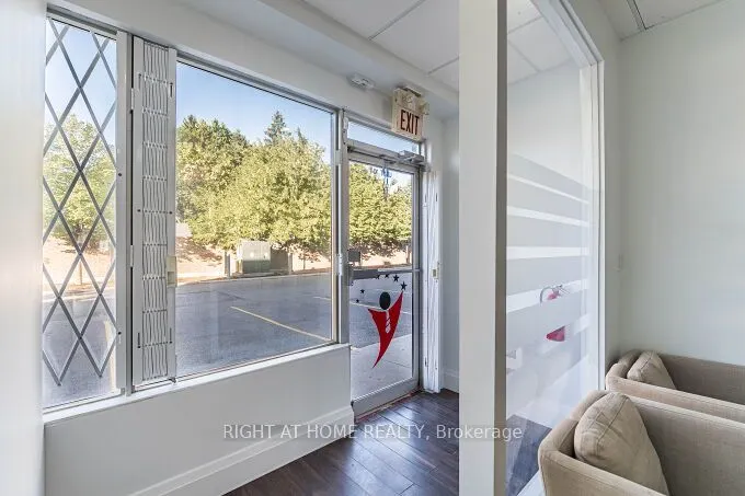 49 Hillcrest Avenue, #104