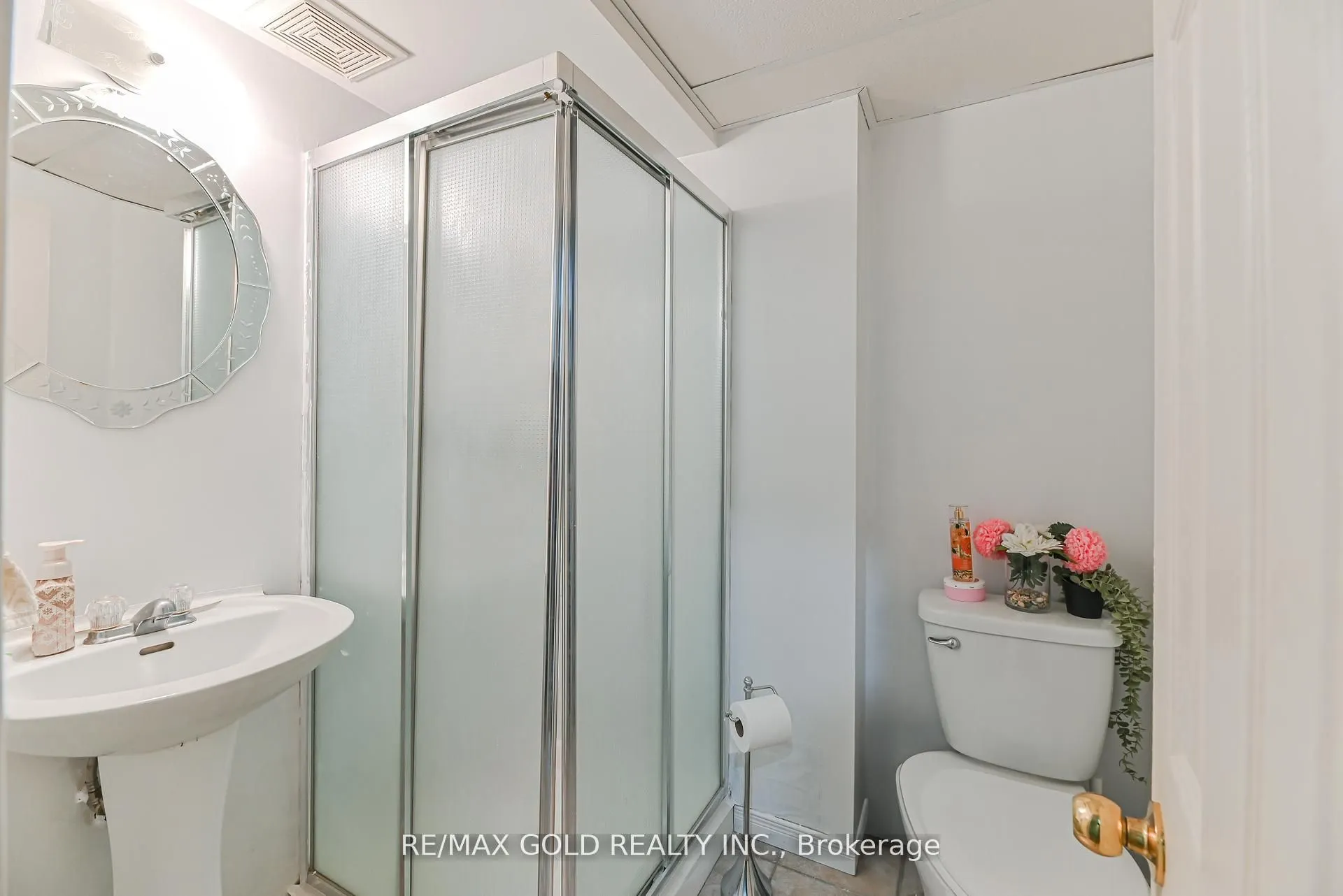 28 Plum Hollow Court
