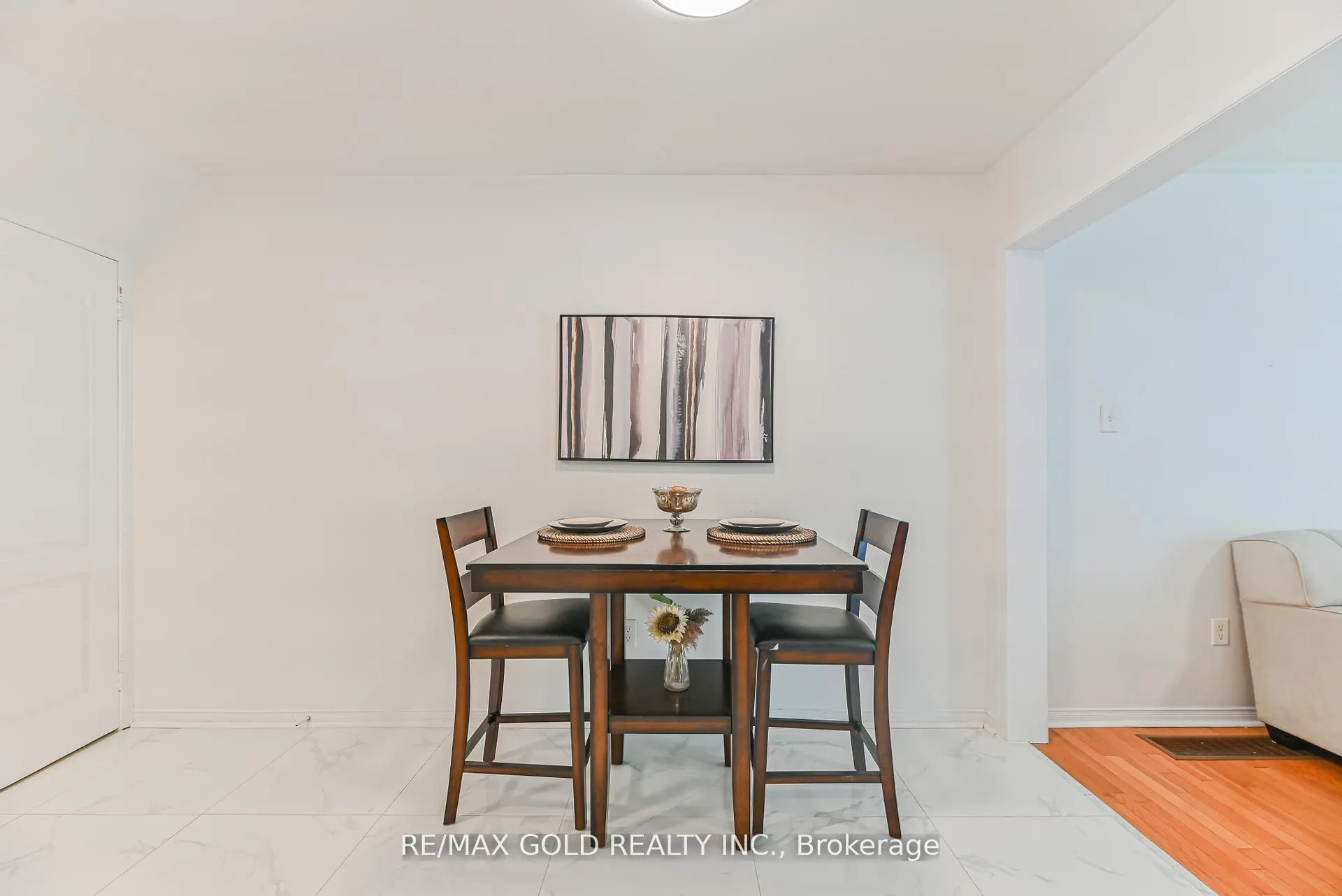 28 Plum Hollow Court
