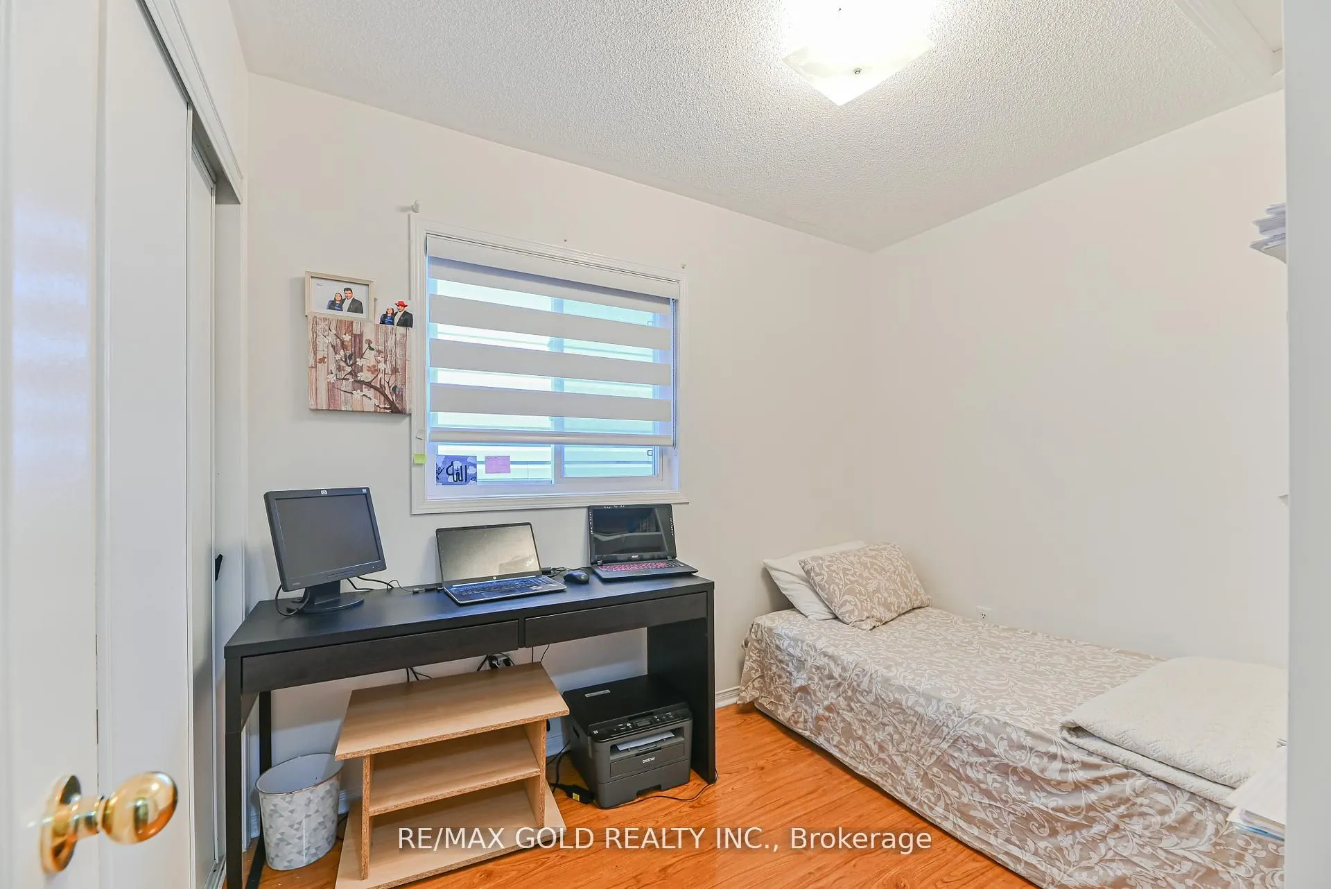28 Plum Hollow Court