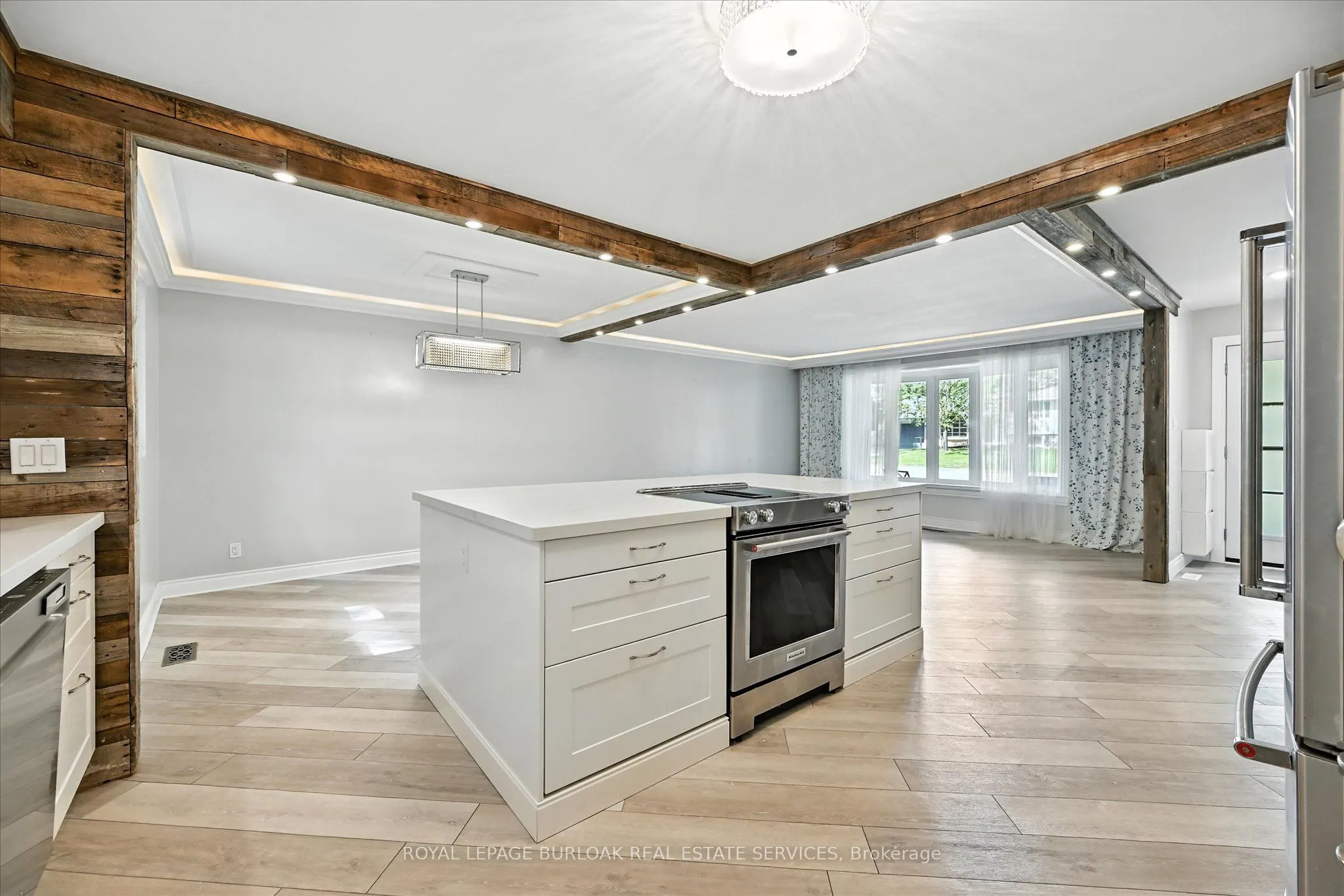 1059 Marley Crescent