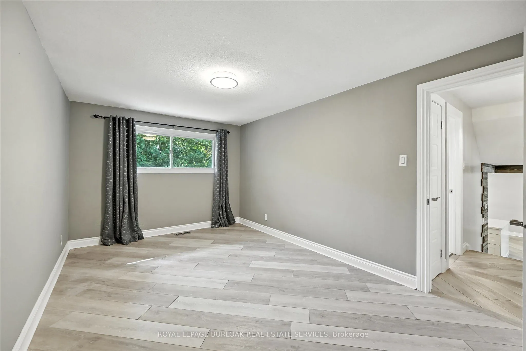 1059 Marley Crescent