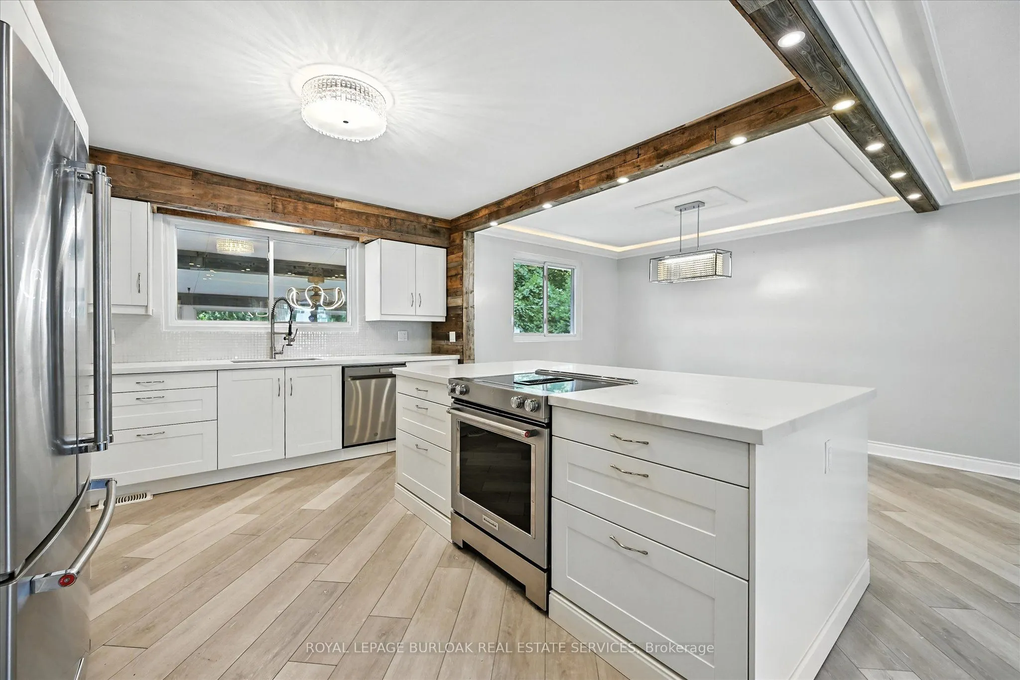 1059 Marley Crescent