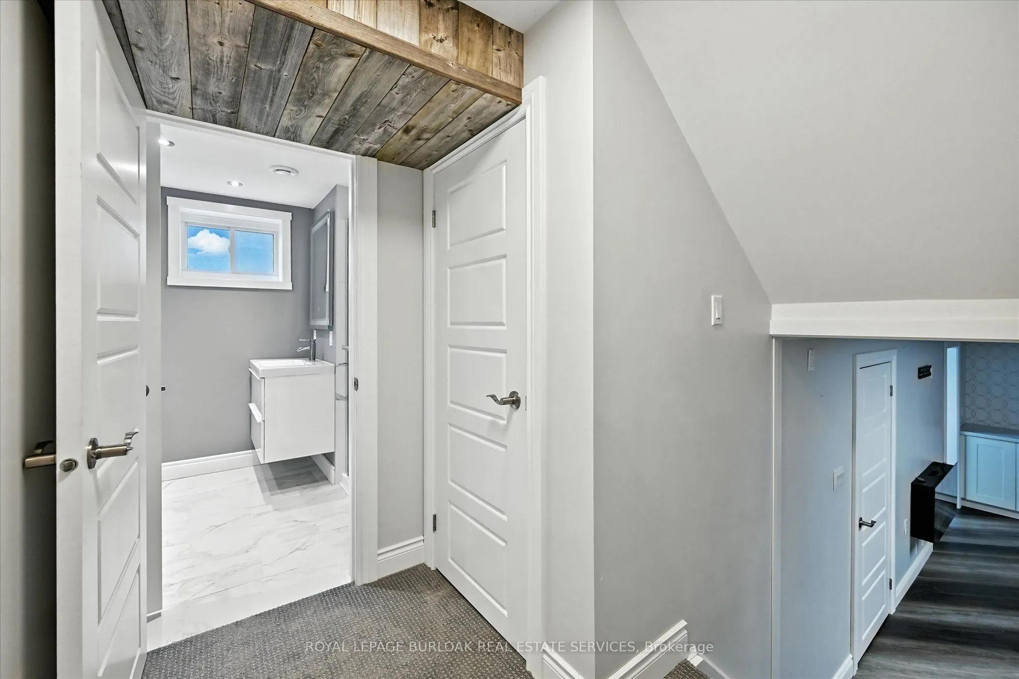 1059 Marley Crescent