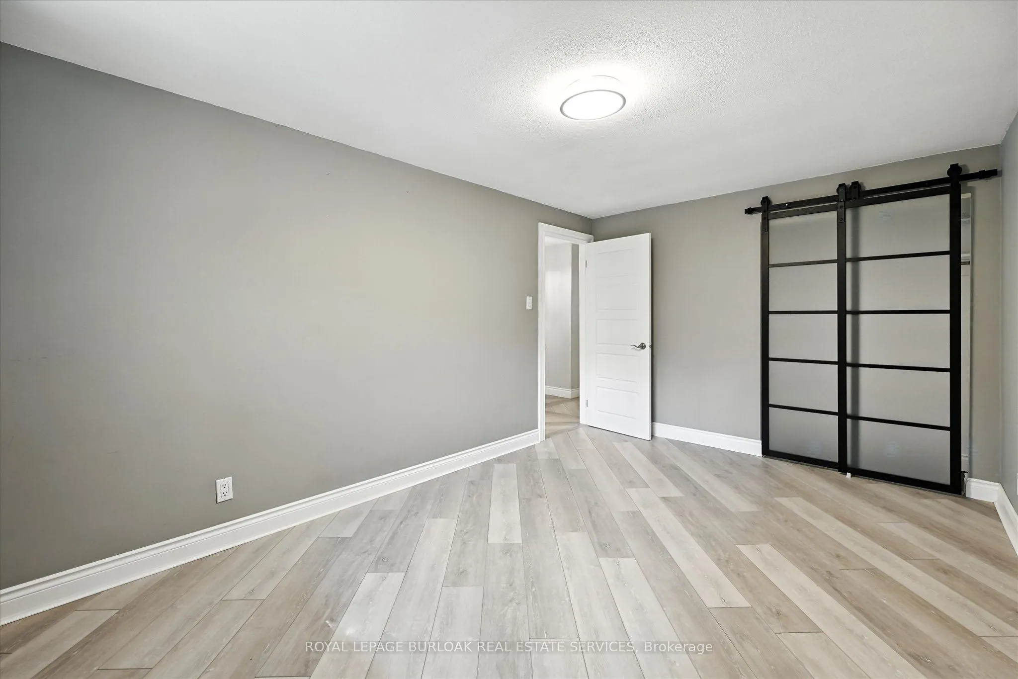 1059 Marley Crescent