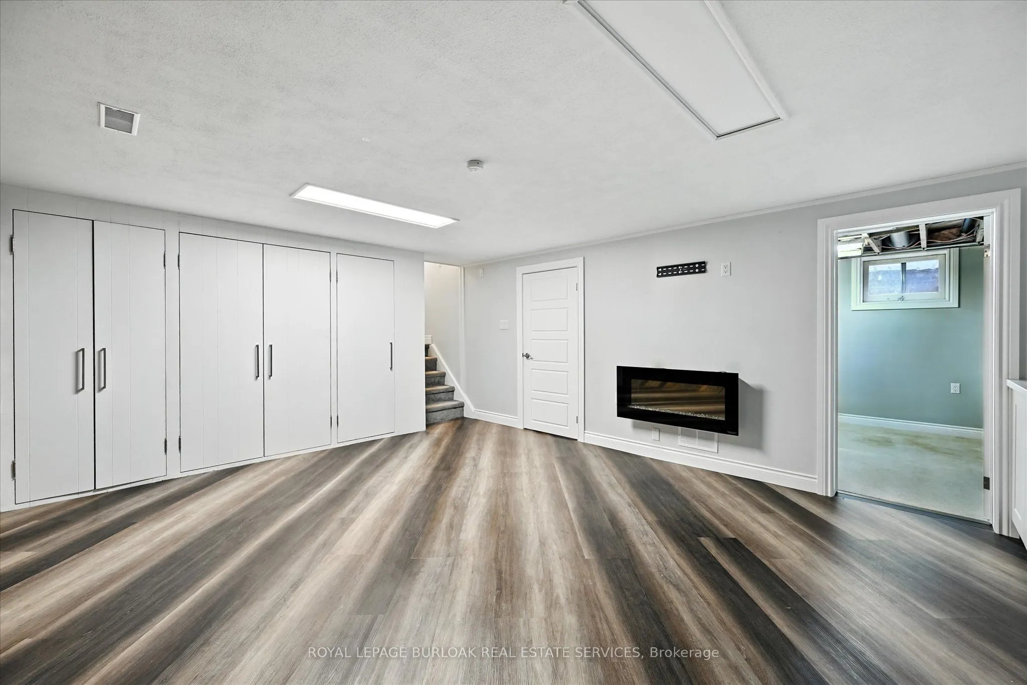 1059 Marley Crescent