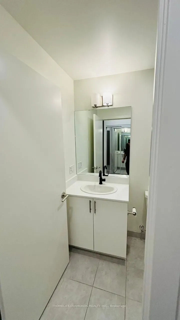 10 WILBY Crescent, #615