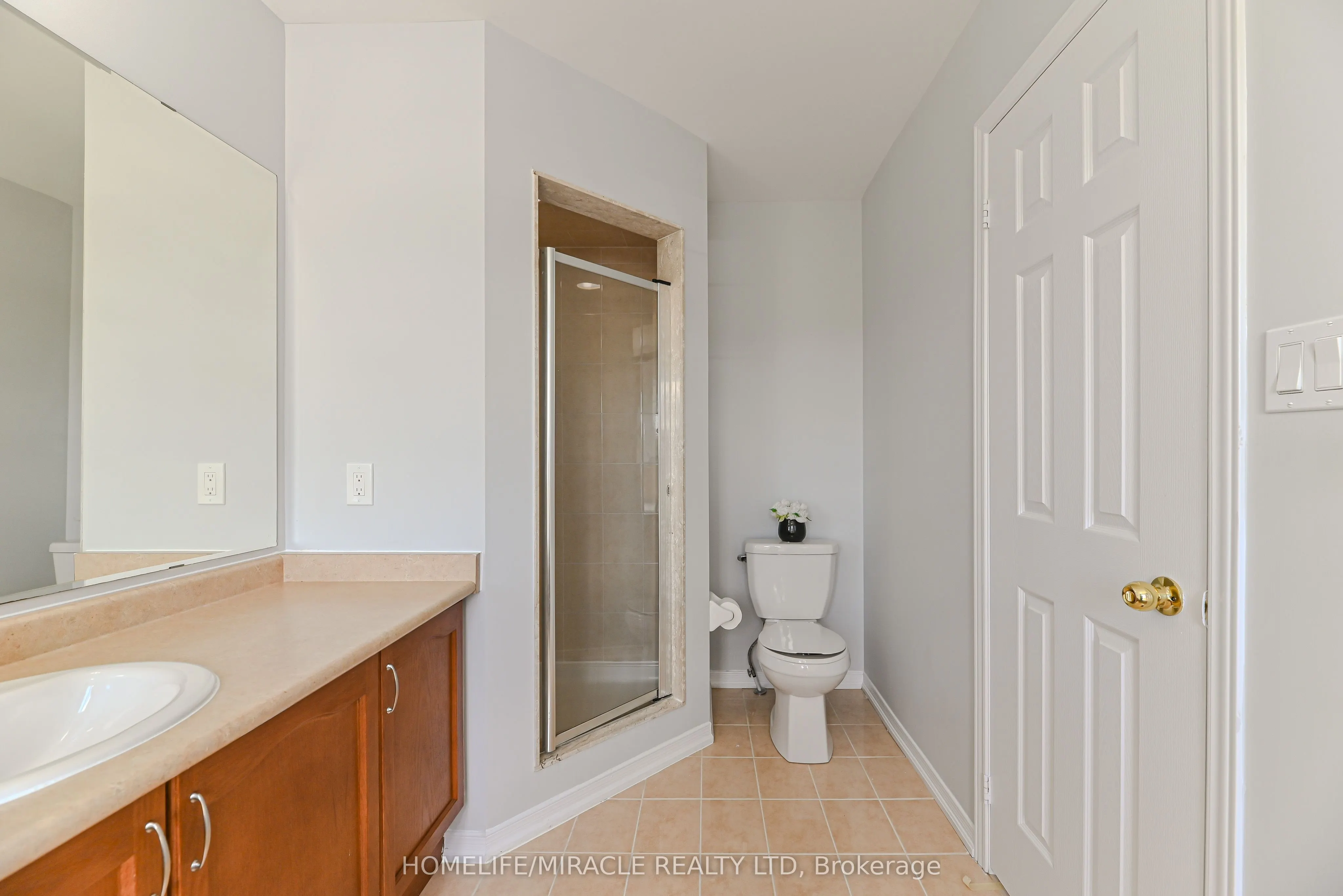 102 Delport Close