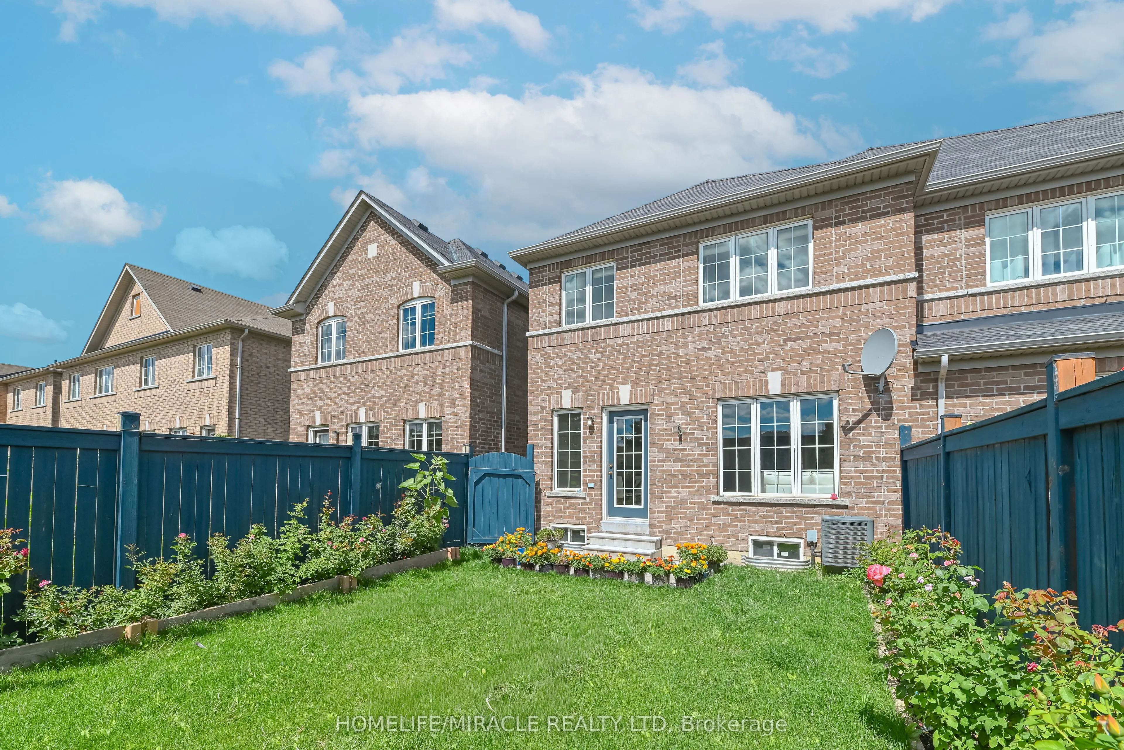 102 Delport Close