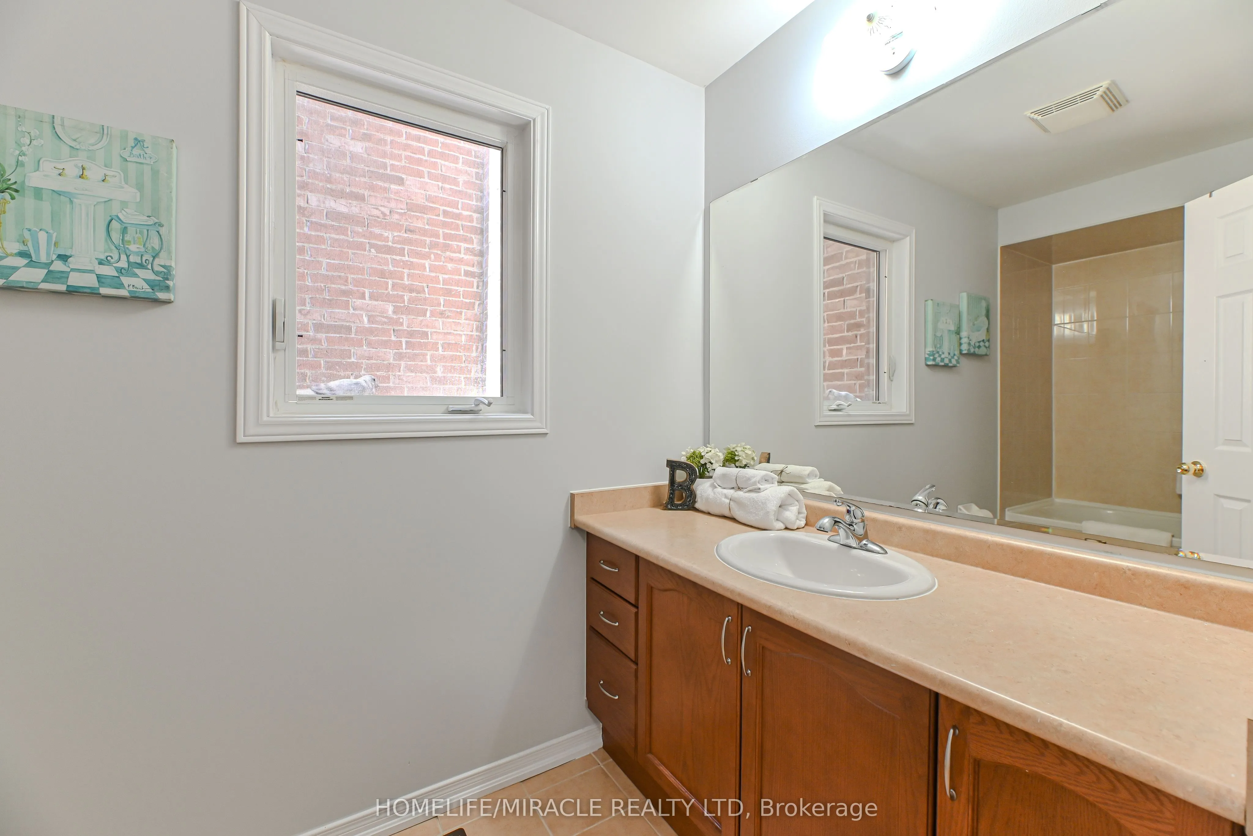 102 Delport Close