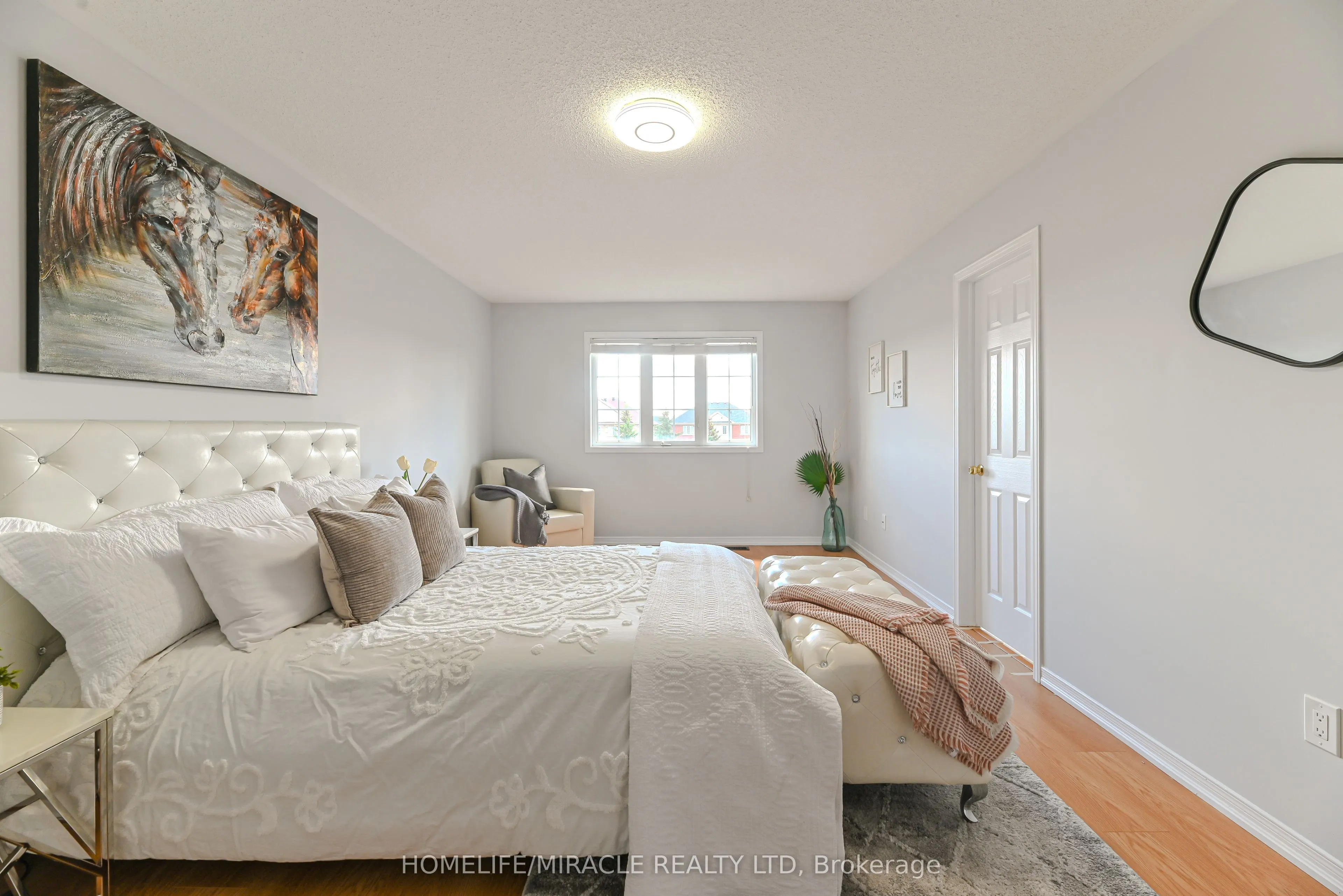 102 Delport Close